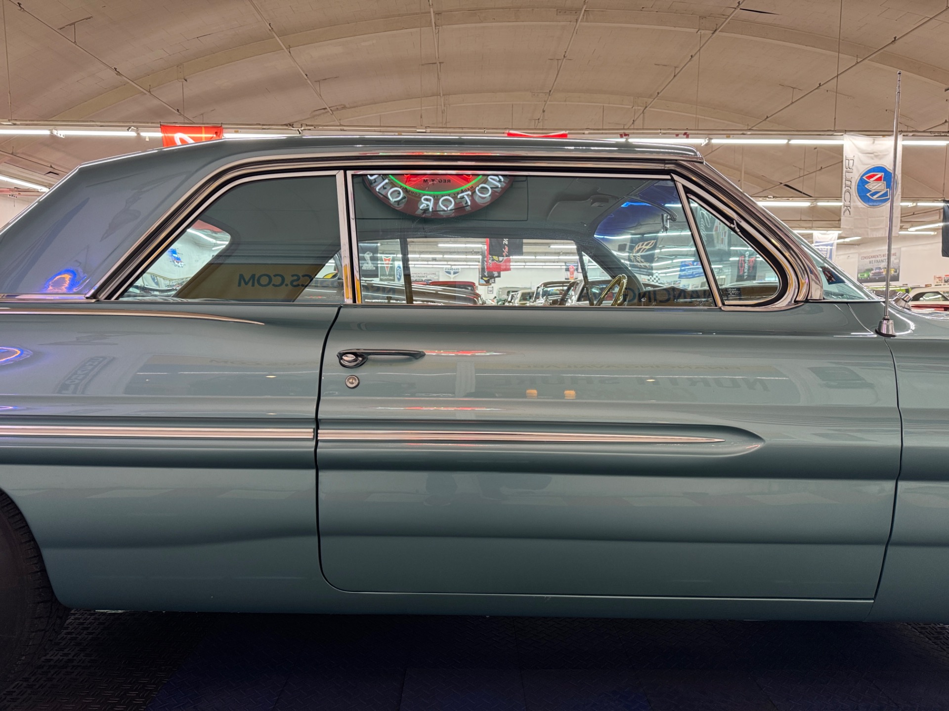 1962 Pontiac Catalina 27