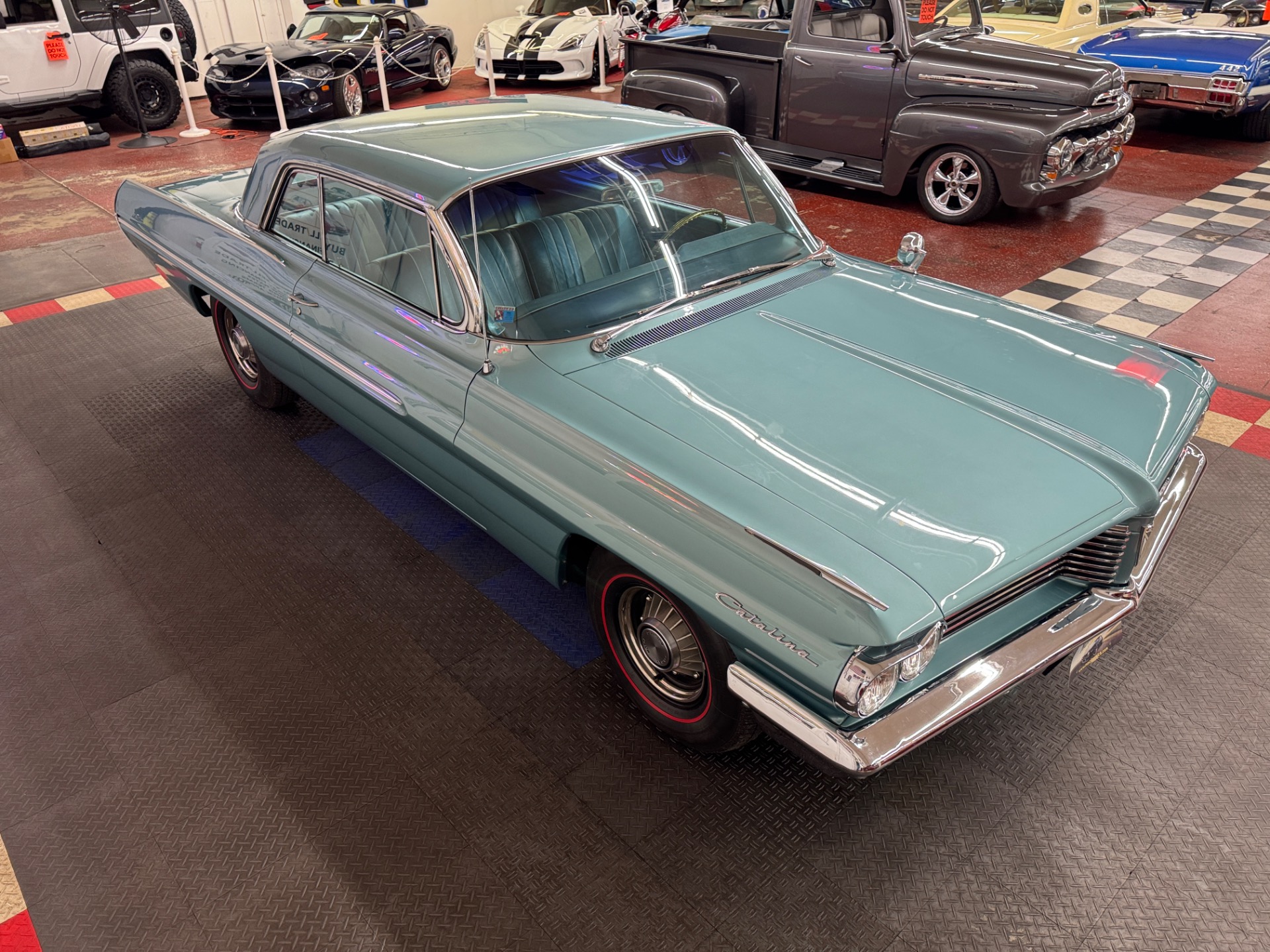 1962 Pontiac Catalina 32