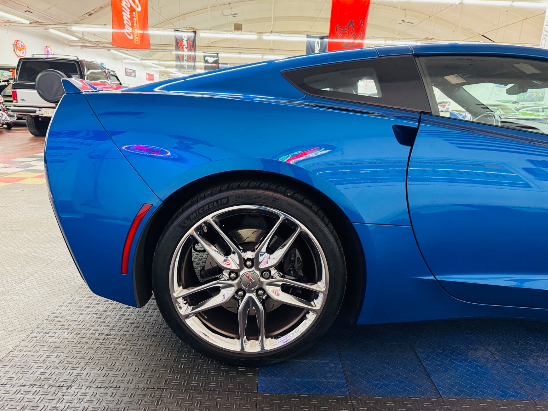 Used 2014 Chevrolet Corvette Stingray Z51 2LT-SEE VIDEO | Mundelein, IL