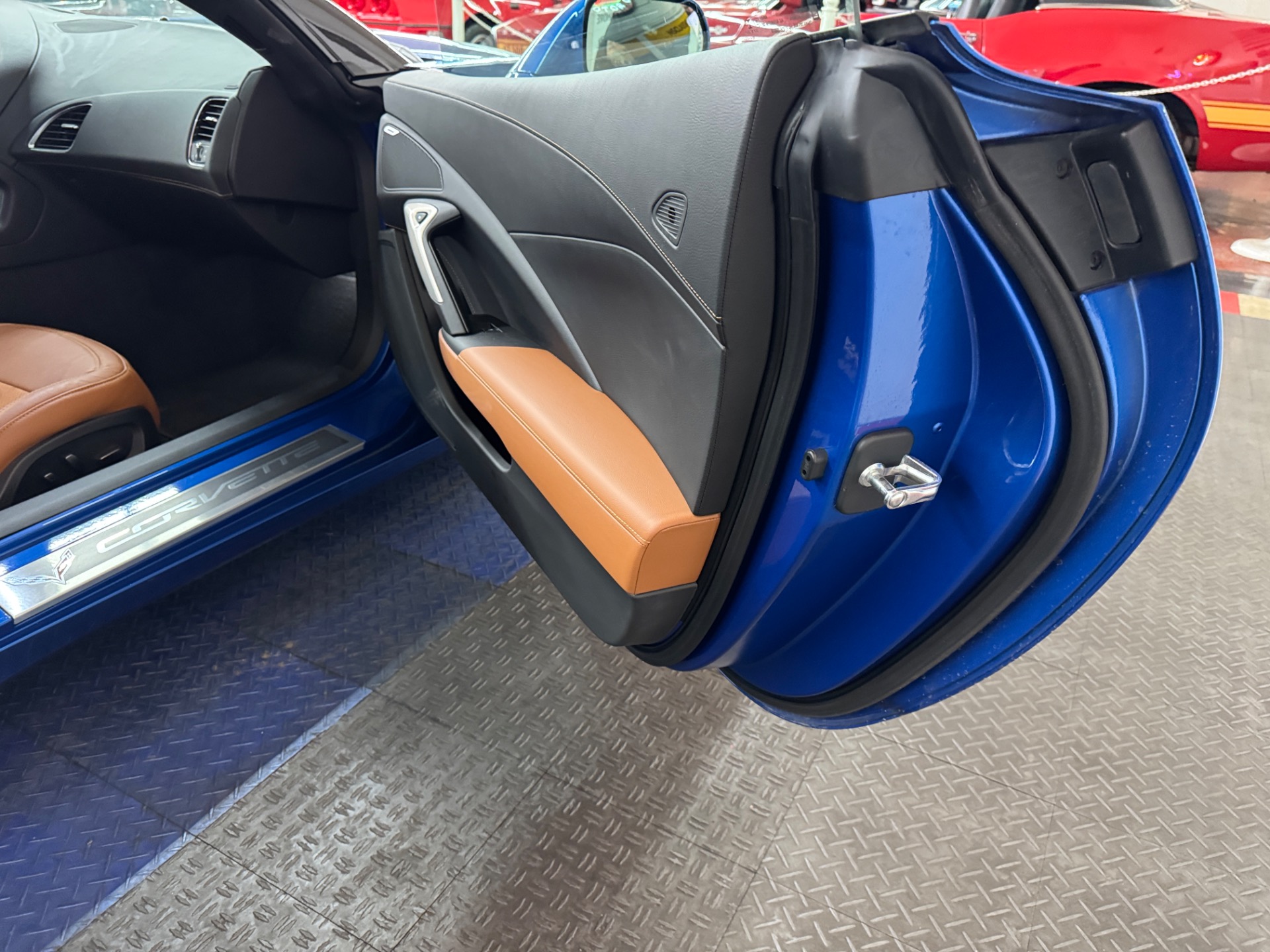 Used 2014 Chevrolet Corvette Stingray Z51 2LT-SEE VIDEO | Mundelein, IL
