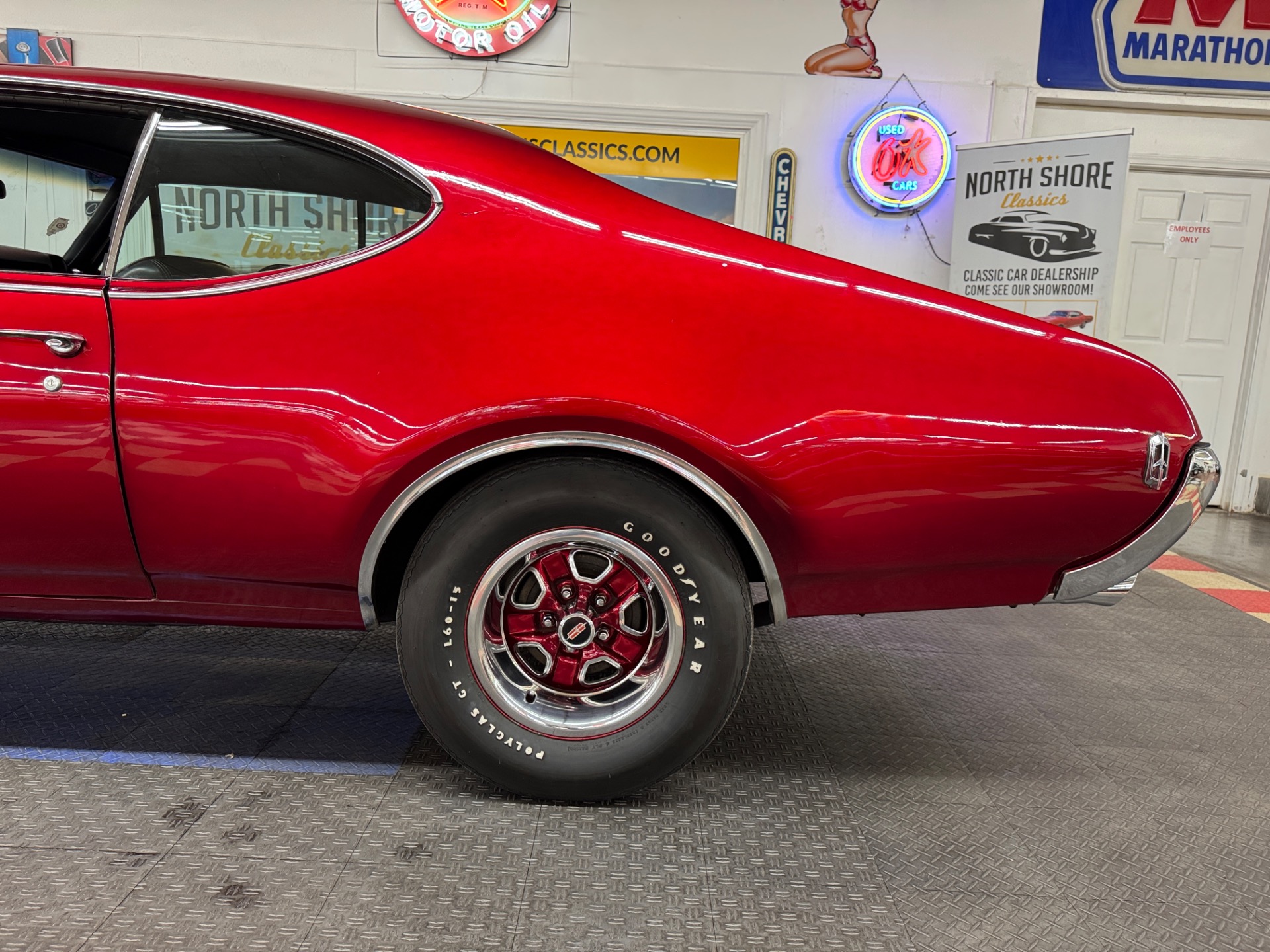 1968 Oldsmobile Cutlass 18