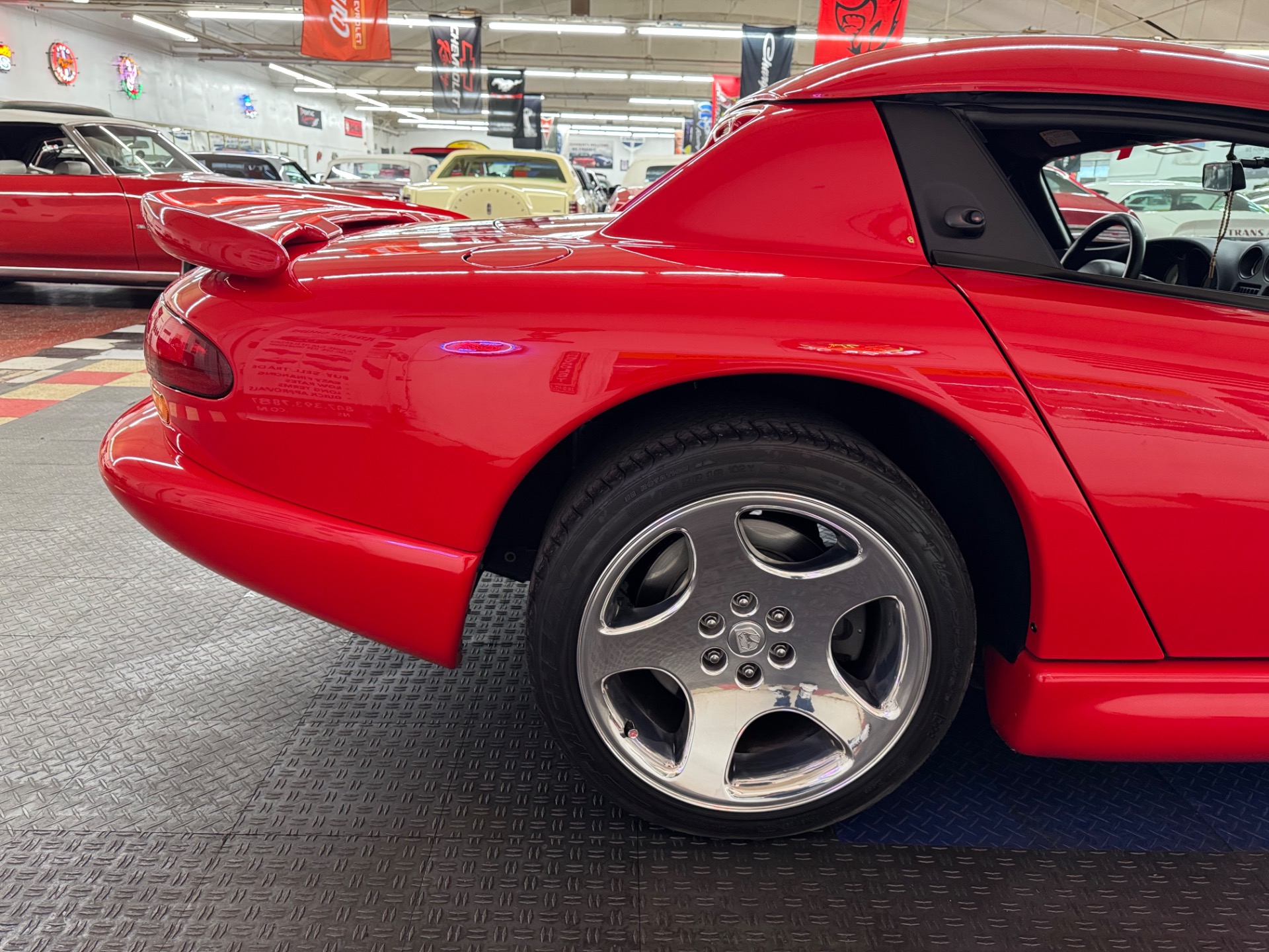 Used 2000 Dodge Viper RT/10 ONLY 5K MILES-SEE VIDEO | Mundelein, IL