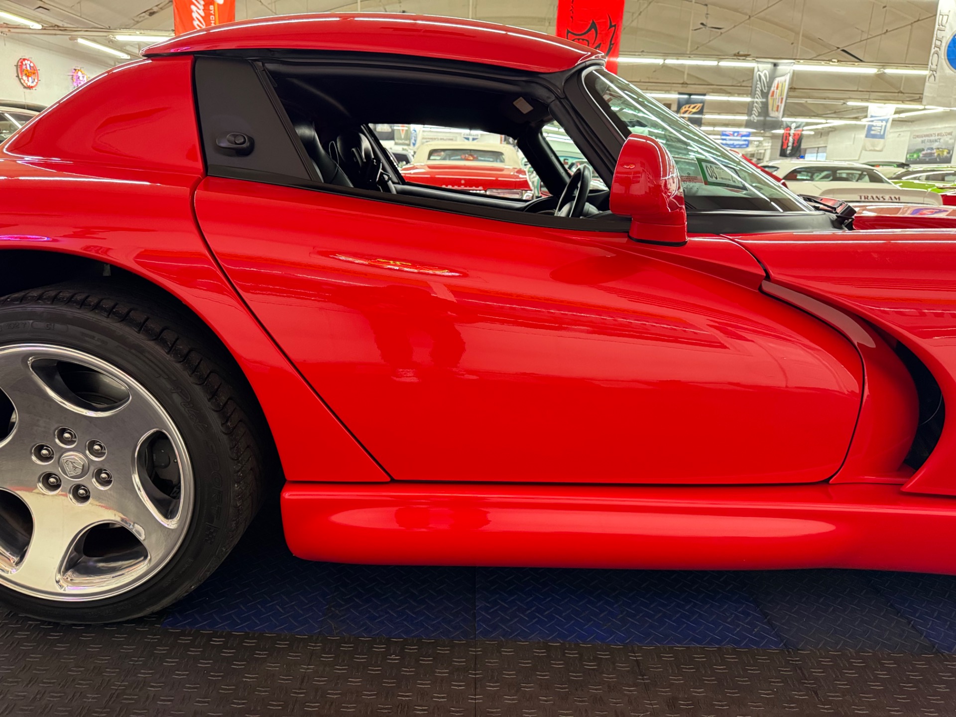 Used 2000 Dodge Viper RT/10 ONLY 5K MILES-SEE VIDEO | Mundelein, IL
