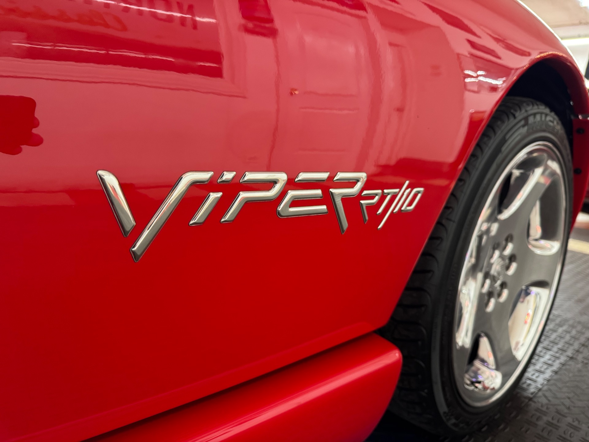 Used 2000 Dodge Viper RT/10 ONLY 5K MILES-SEE VIDEO | Mundelein, IL