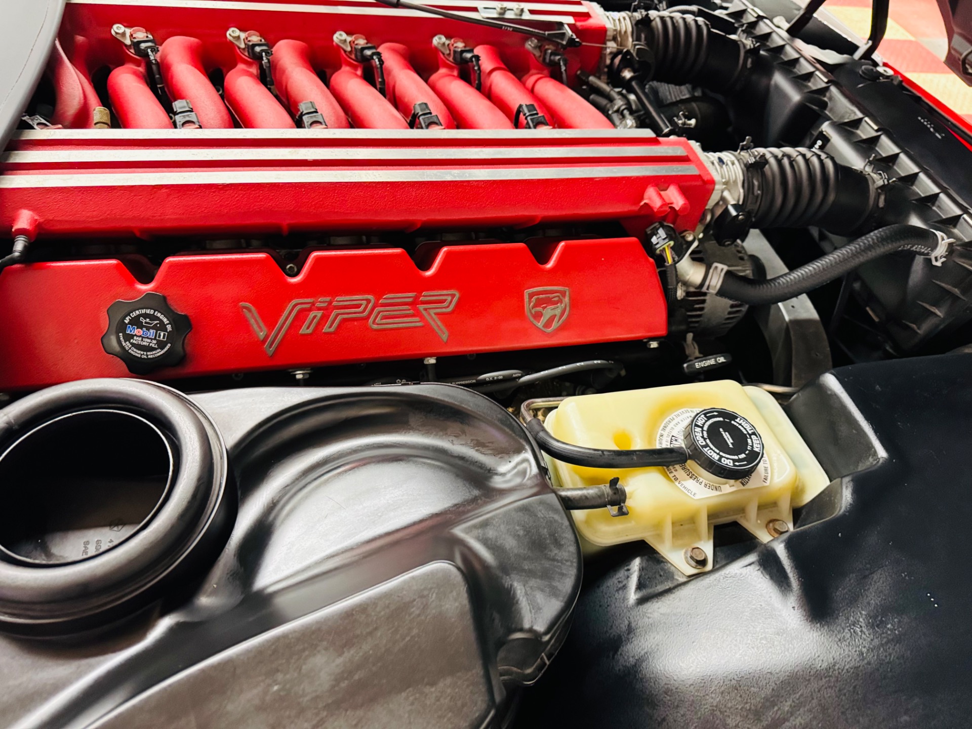 Used 2000 Dodge Viper RT/10 ONLY 5K MILES-SEE VIDEO | Mundelein, IL