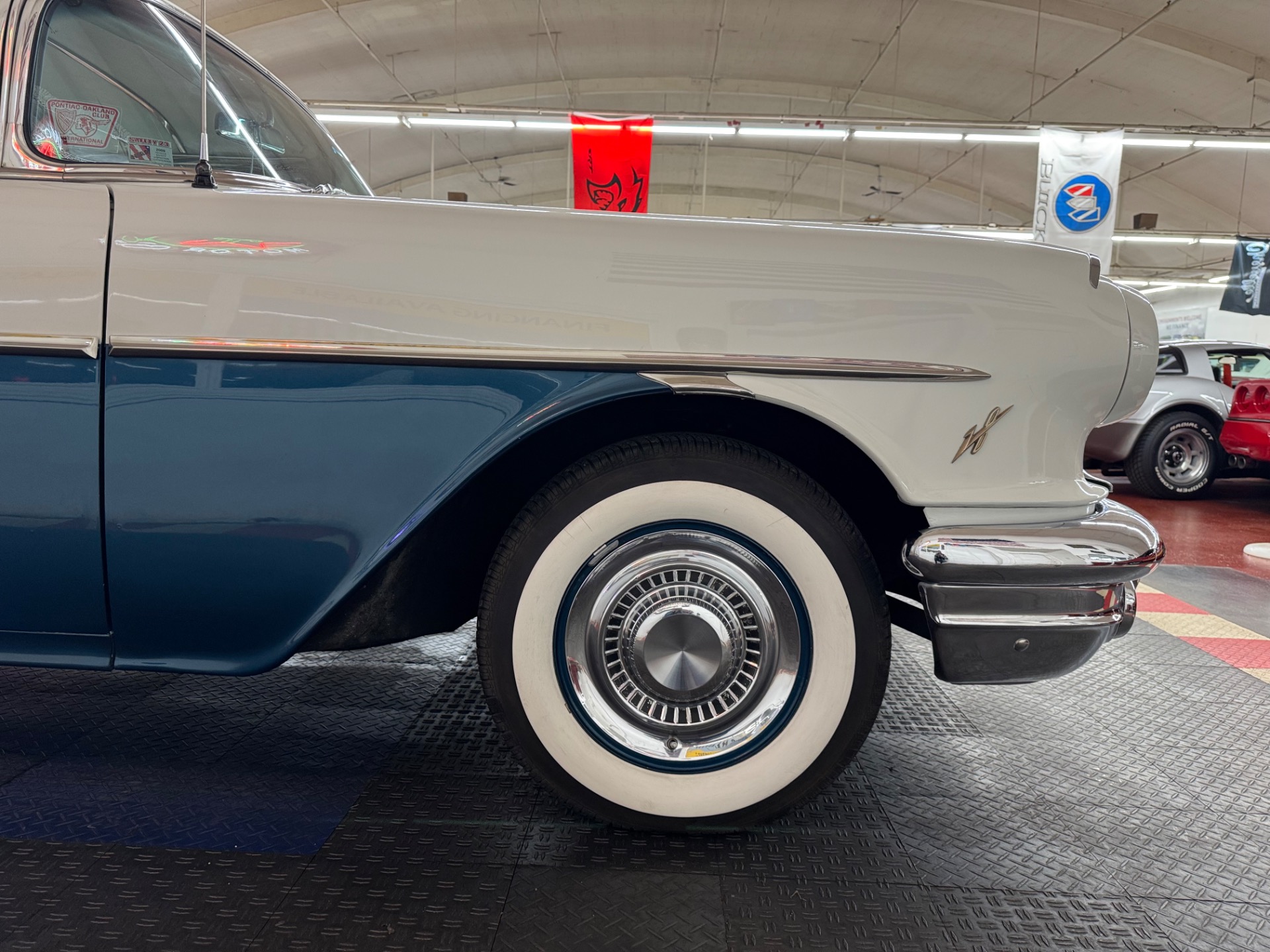 Used 1956 Pontiac Star Chief - 2 DOOR HARDTOP - GREAT DRIVING CLASSIC -SEE VIDEO | Mundelein, IL
