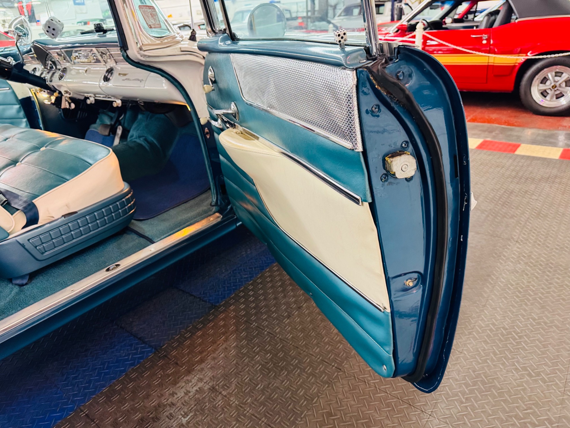Used 1956 Pontiac Star Chief - 2 DOOR HARDTOP - GREAT DRIVING CLASSIC -SEE VIDEO | Mundelein, IL
