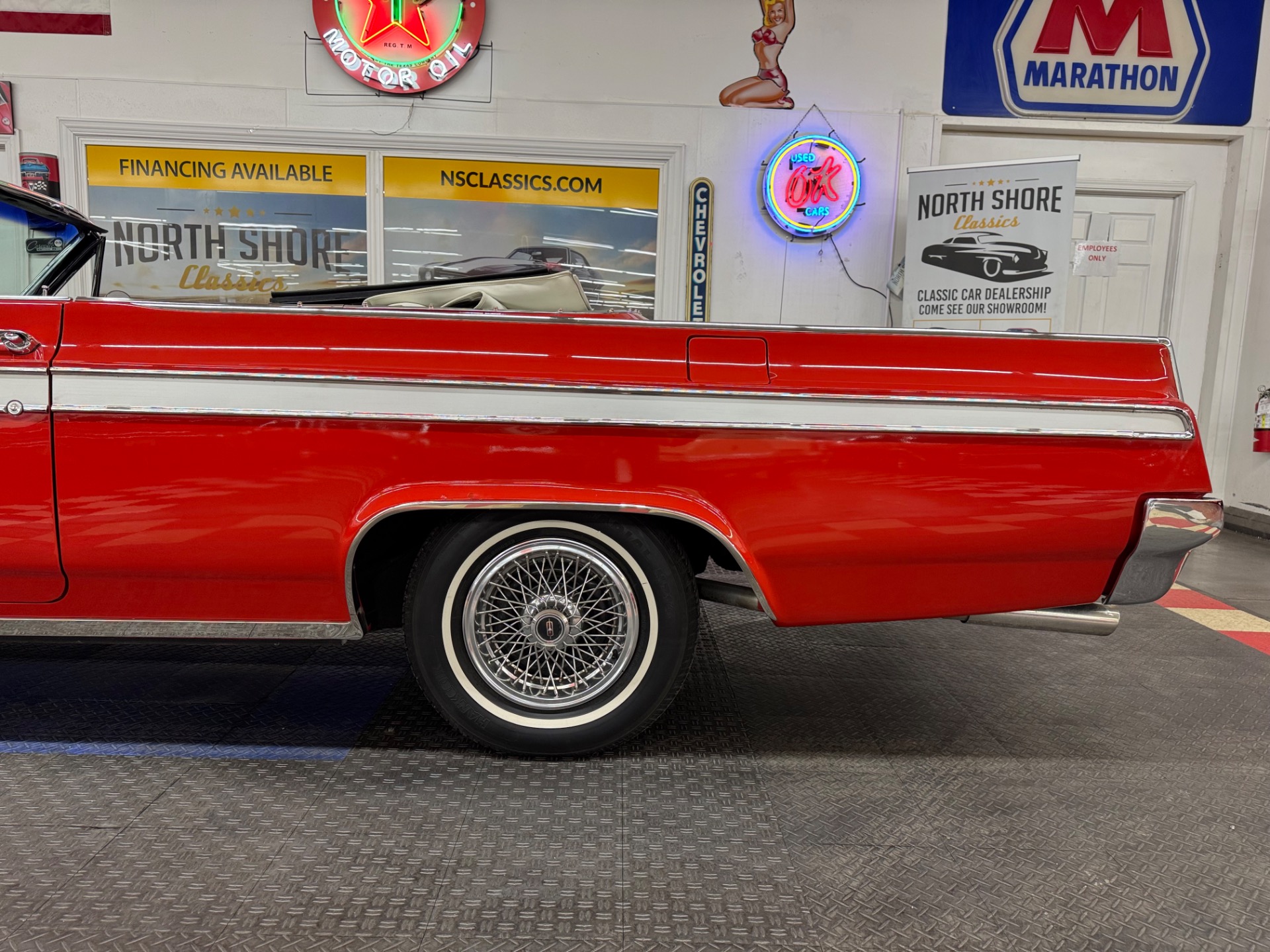 1963 Oldsmobile Starfire 23