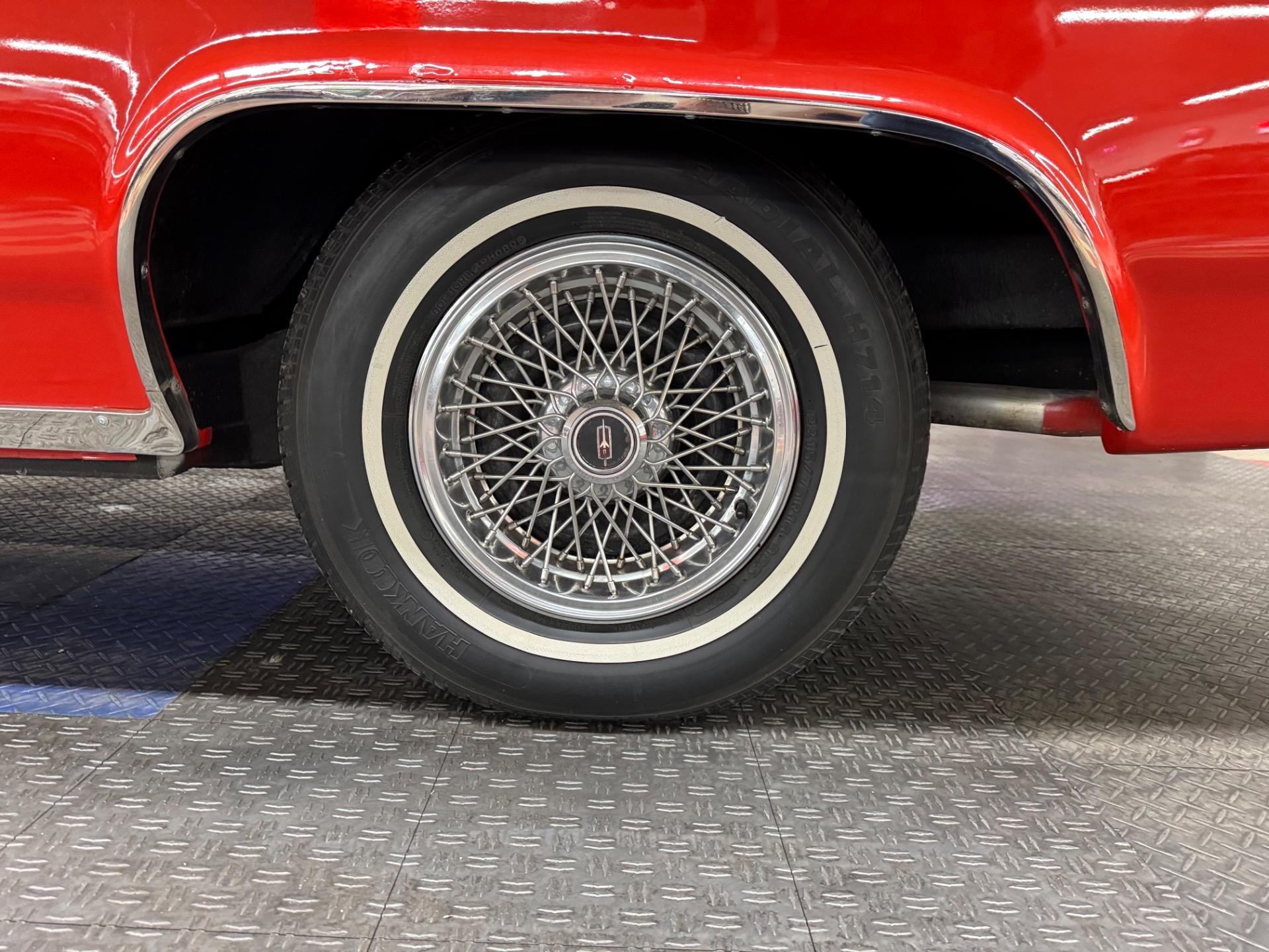 1963 Oldsmobile Starfire 28