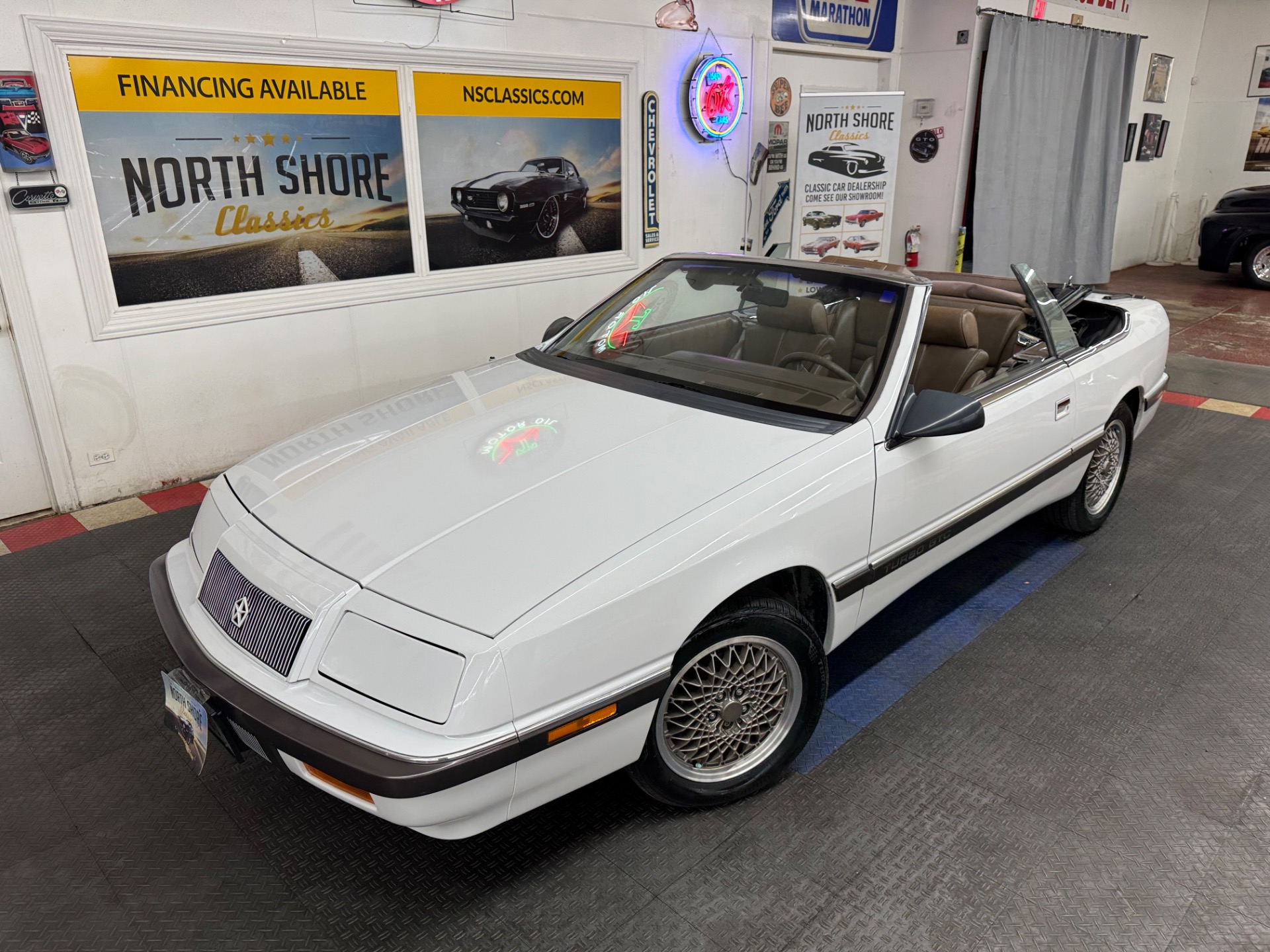 1989 Chrysler Le Baron 1