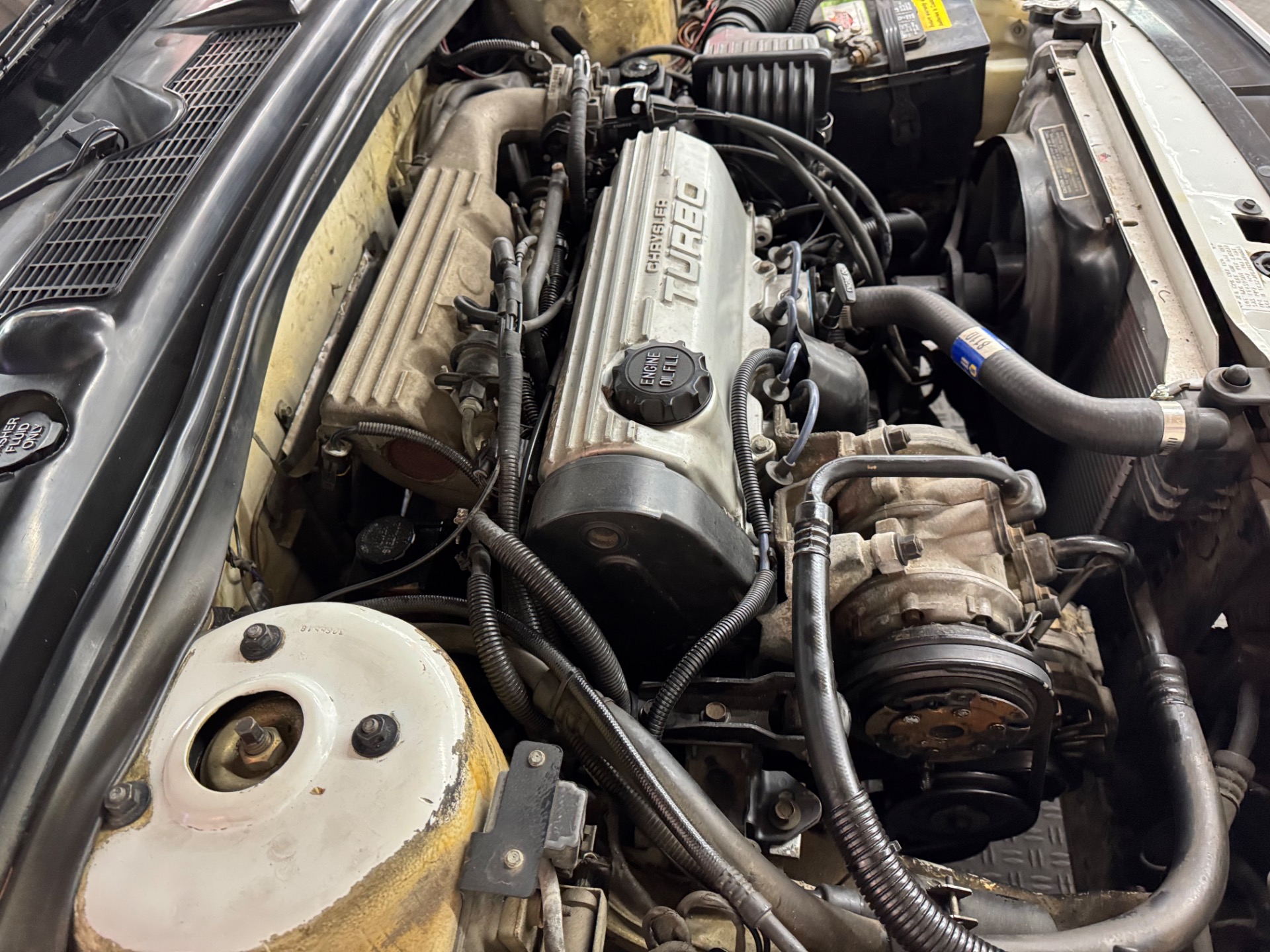 1989 Chrysler Le Baron 51
