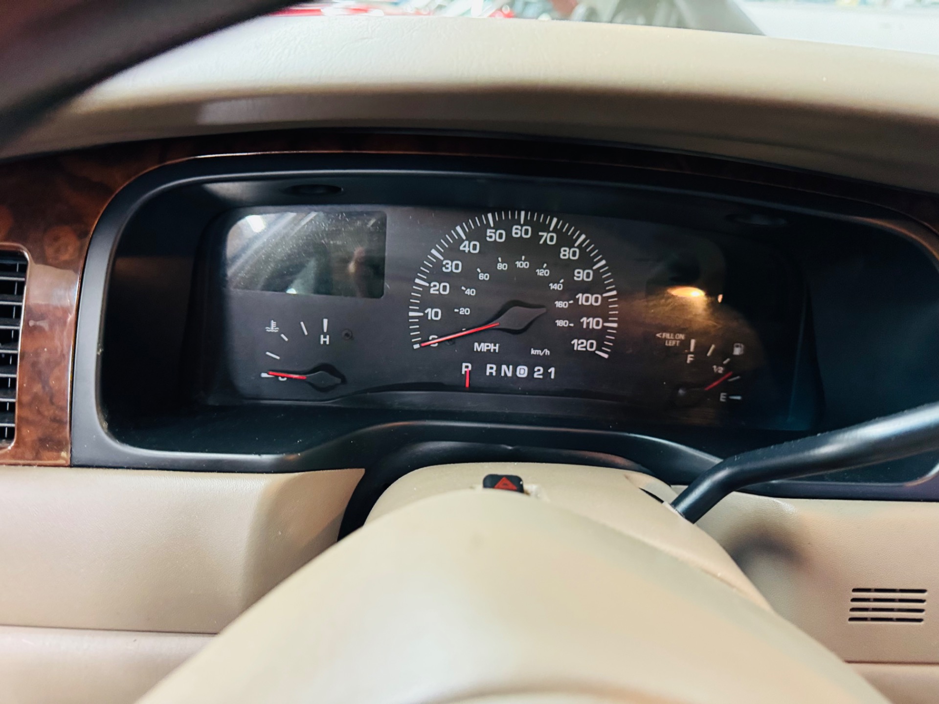 Used 2000 Lincoln Town Car - SIGNATURE SERIES - LOW MILES -SEE VIDEO | Mundelein, IL