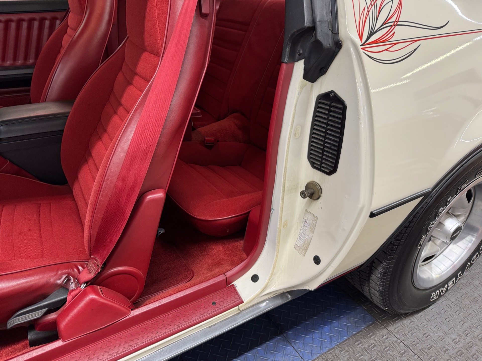 Used 1987 Chevrolet Camaro - VERY LOW MILES - LIKE NEW CONDITION -SEE VIDEO | Mundelein, IL
