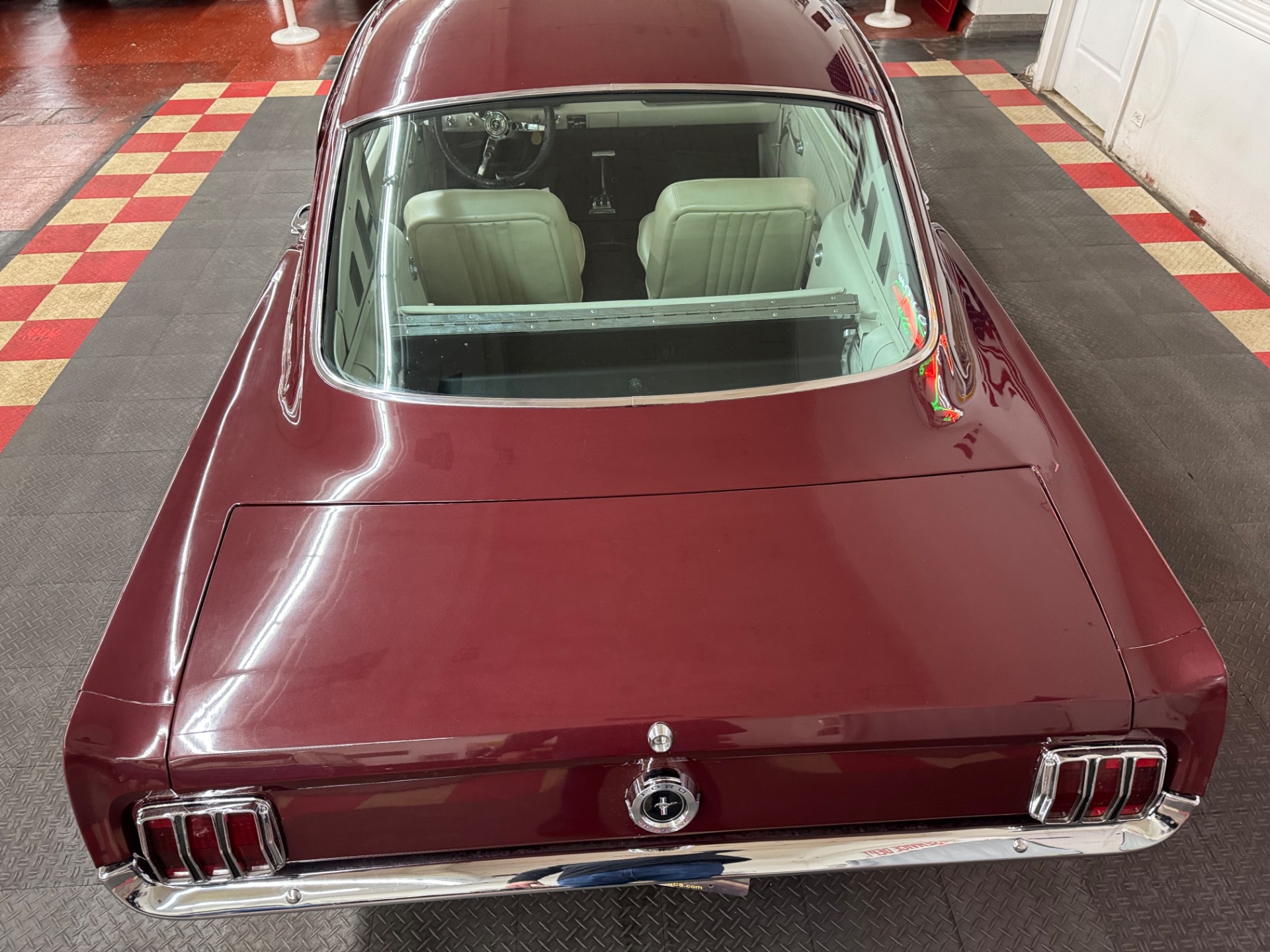 1965 Ford Mustang 17