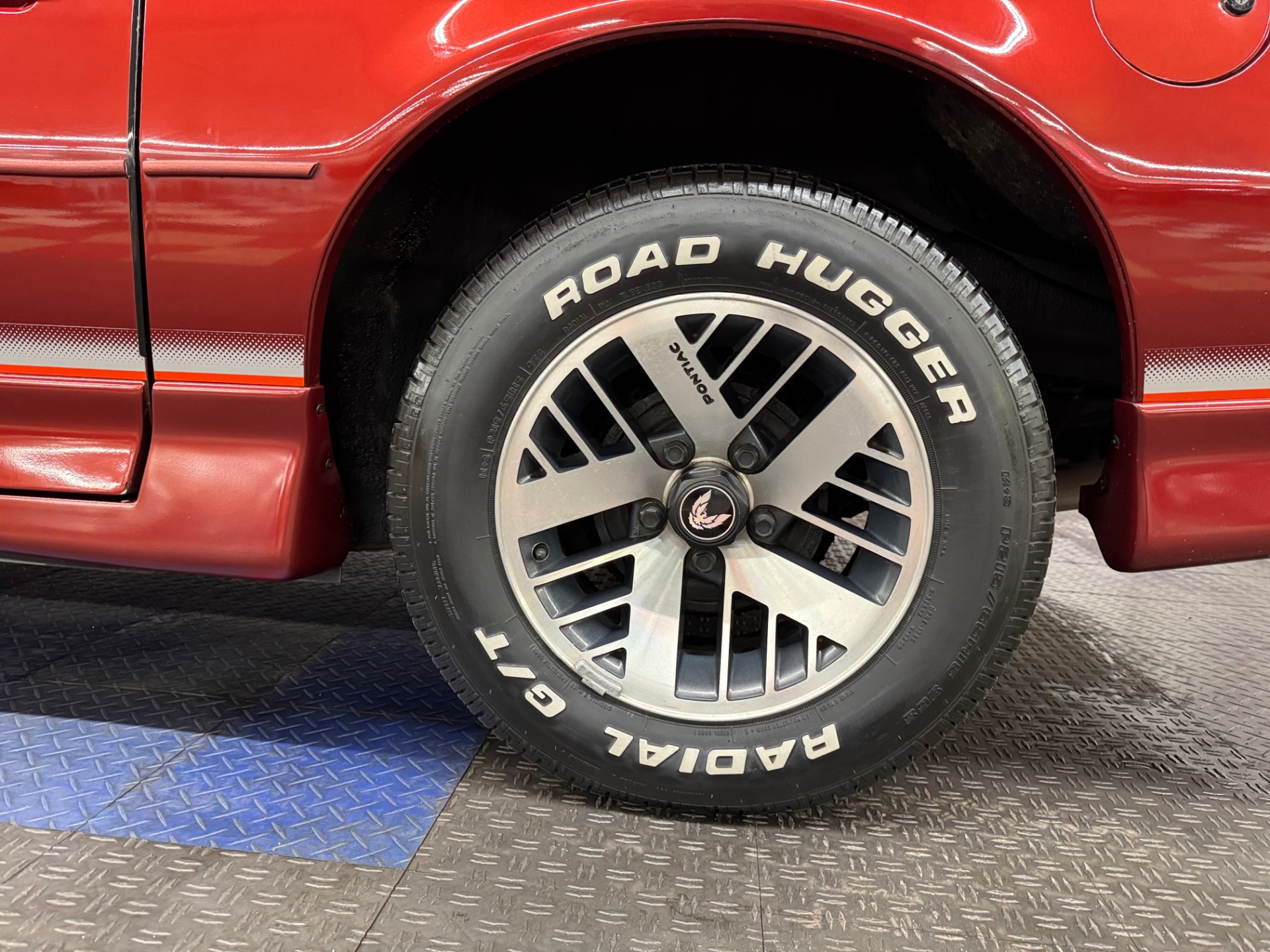 1986 Pontiac Firebird 24