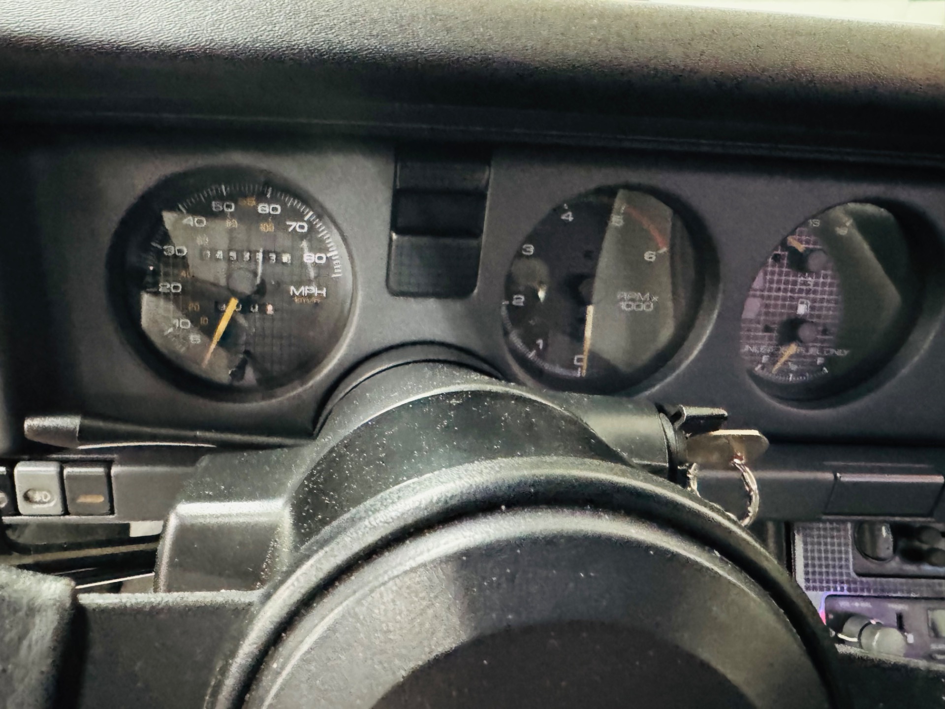 1986 Pontiac Firebird 32
