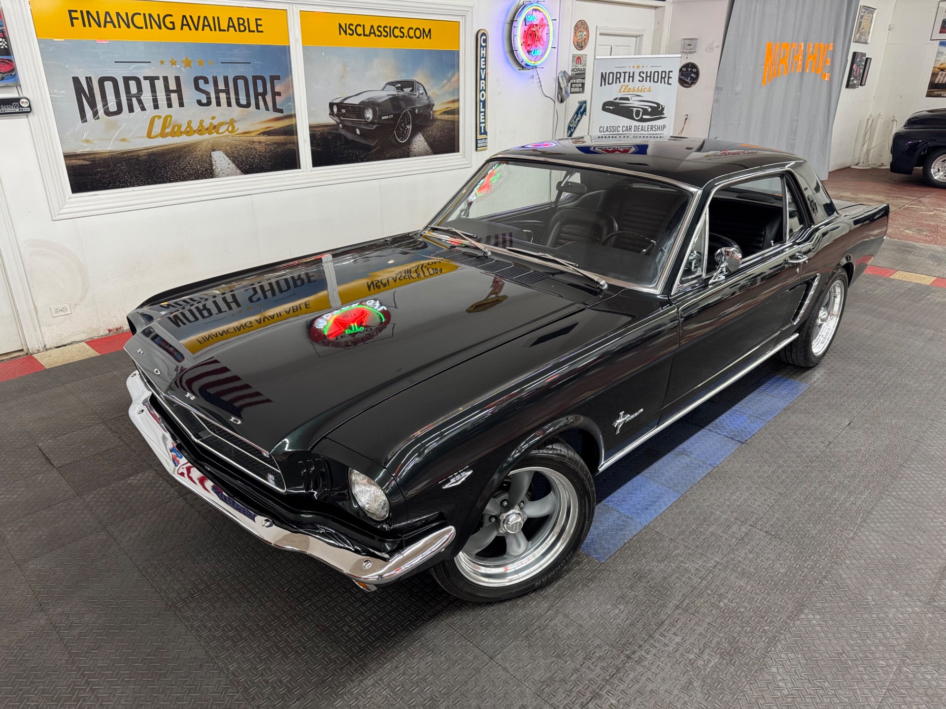 1965 Ford Mustang 1