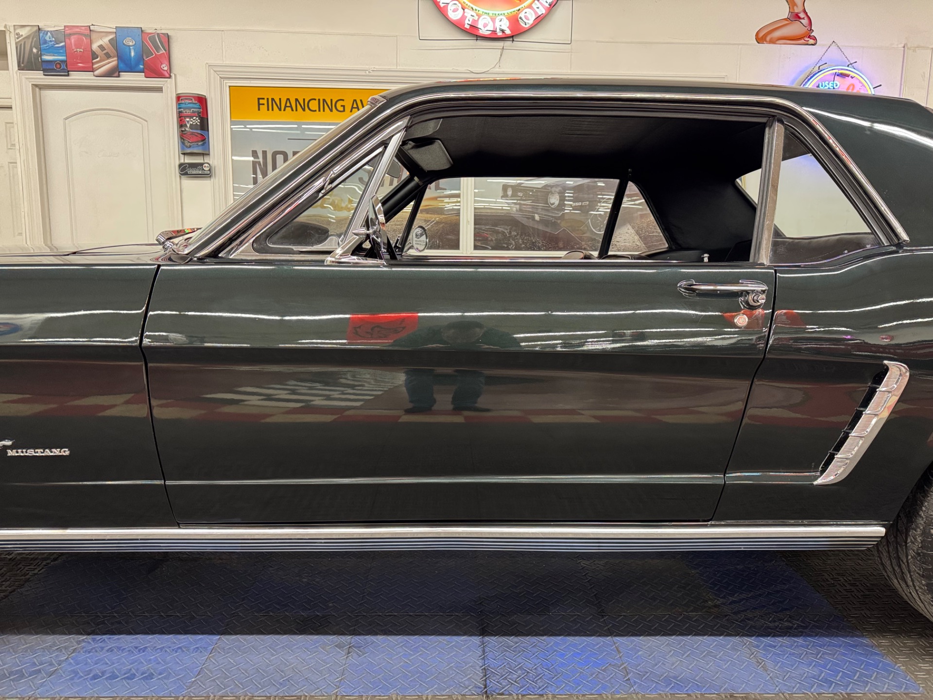 1965 Ford Mustang 19