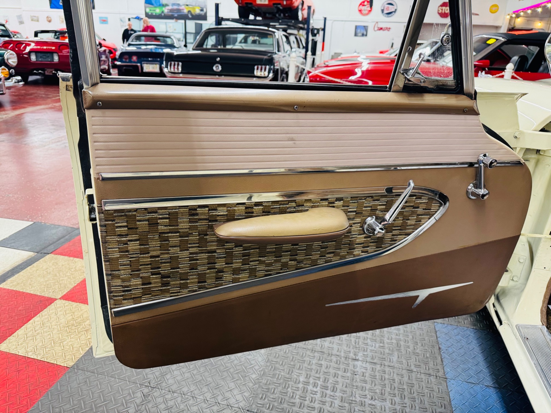 1959 Desoto Firedome 38