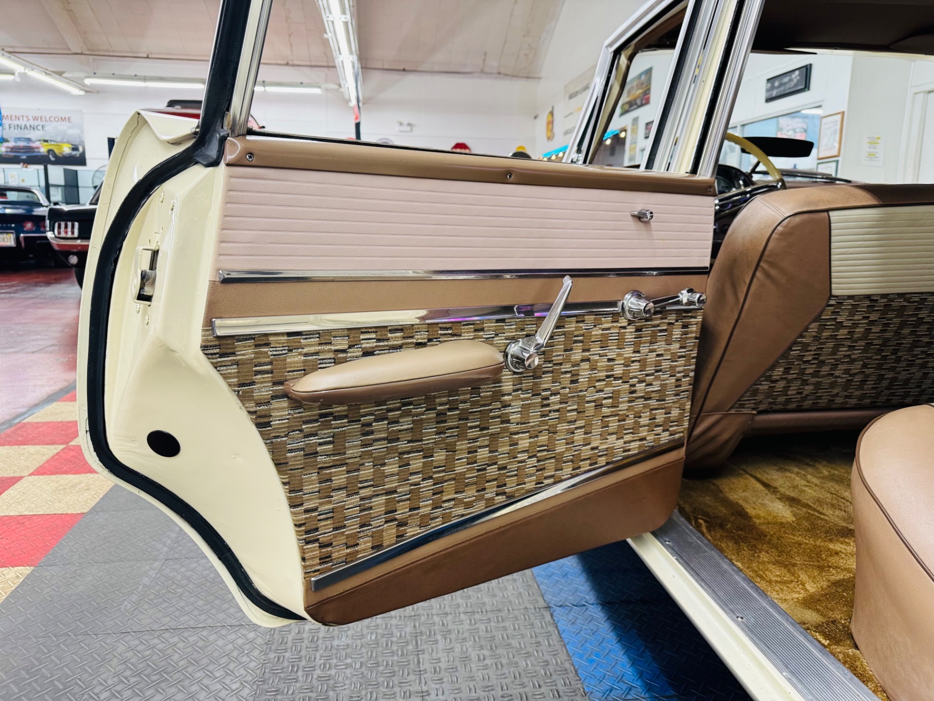 1959 Desoto Firedome 47