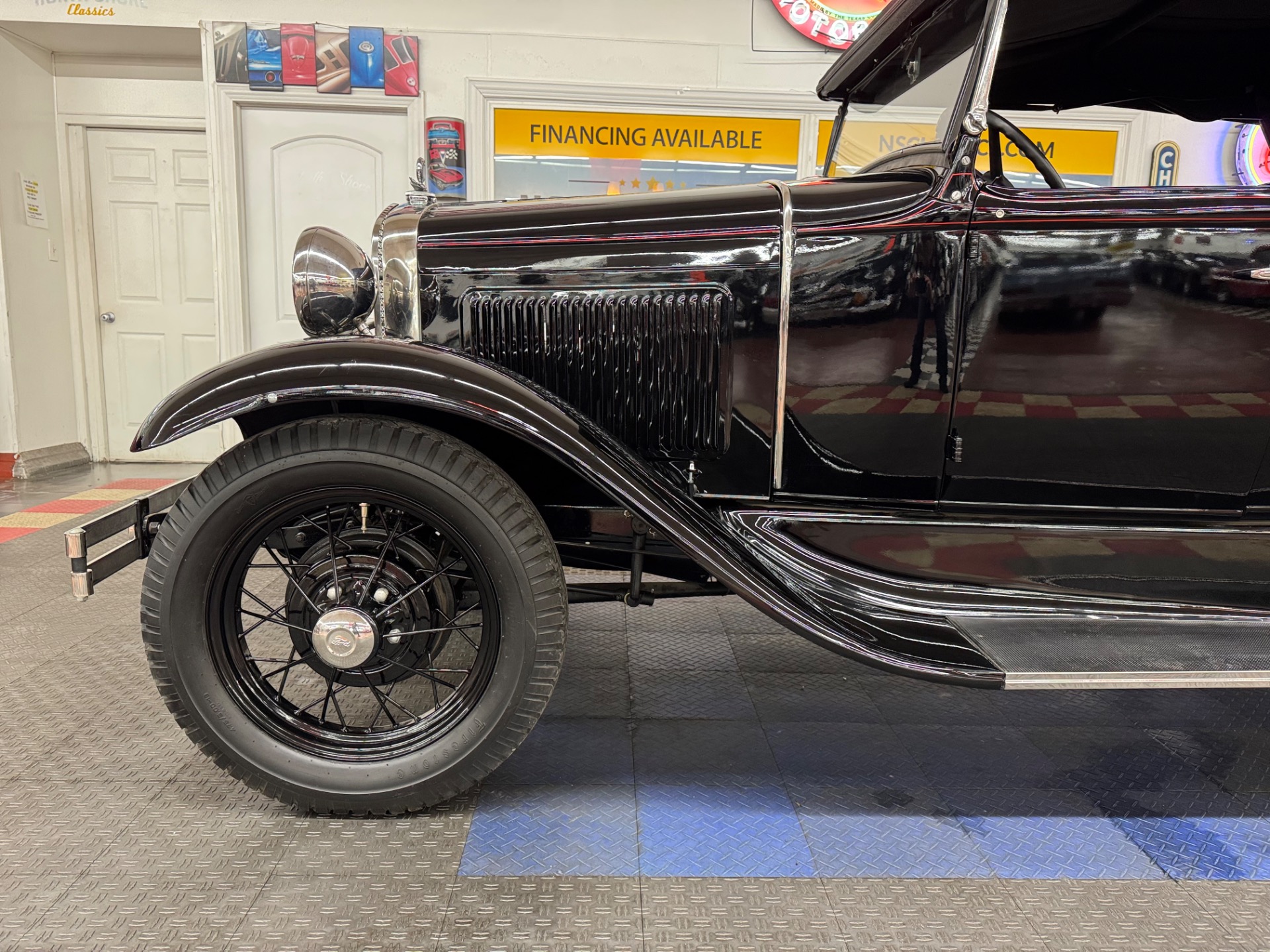 1931 Ford Phaeton 12