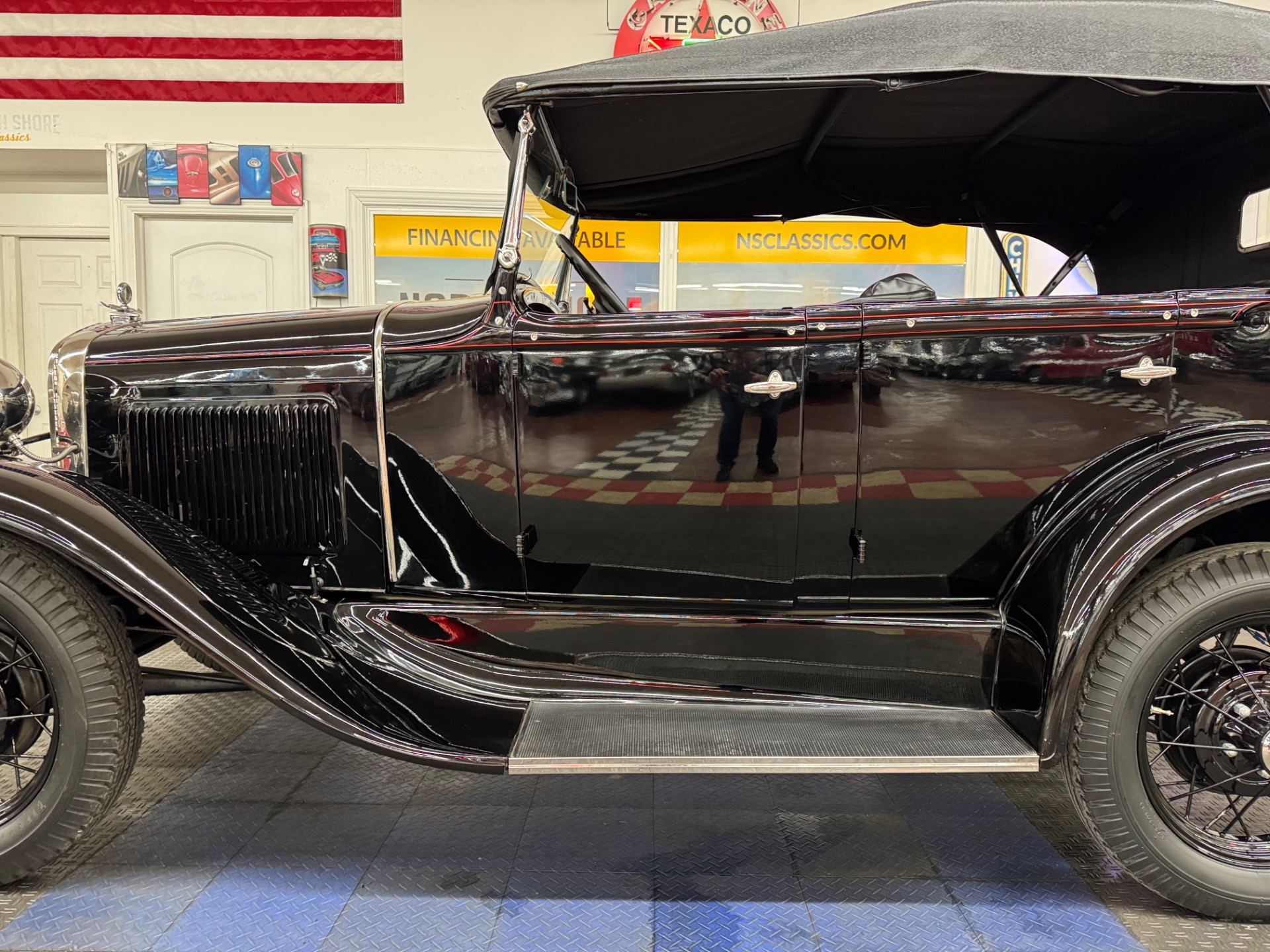 1931 Ford Phaeton 13
