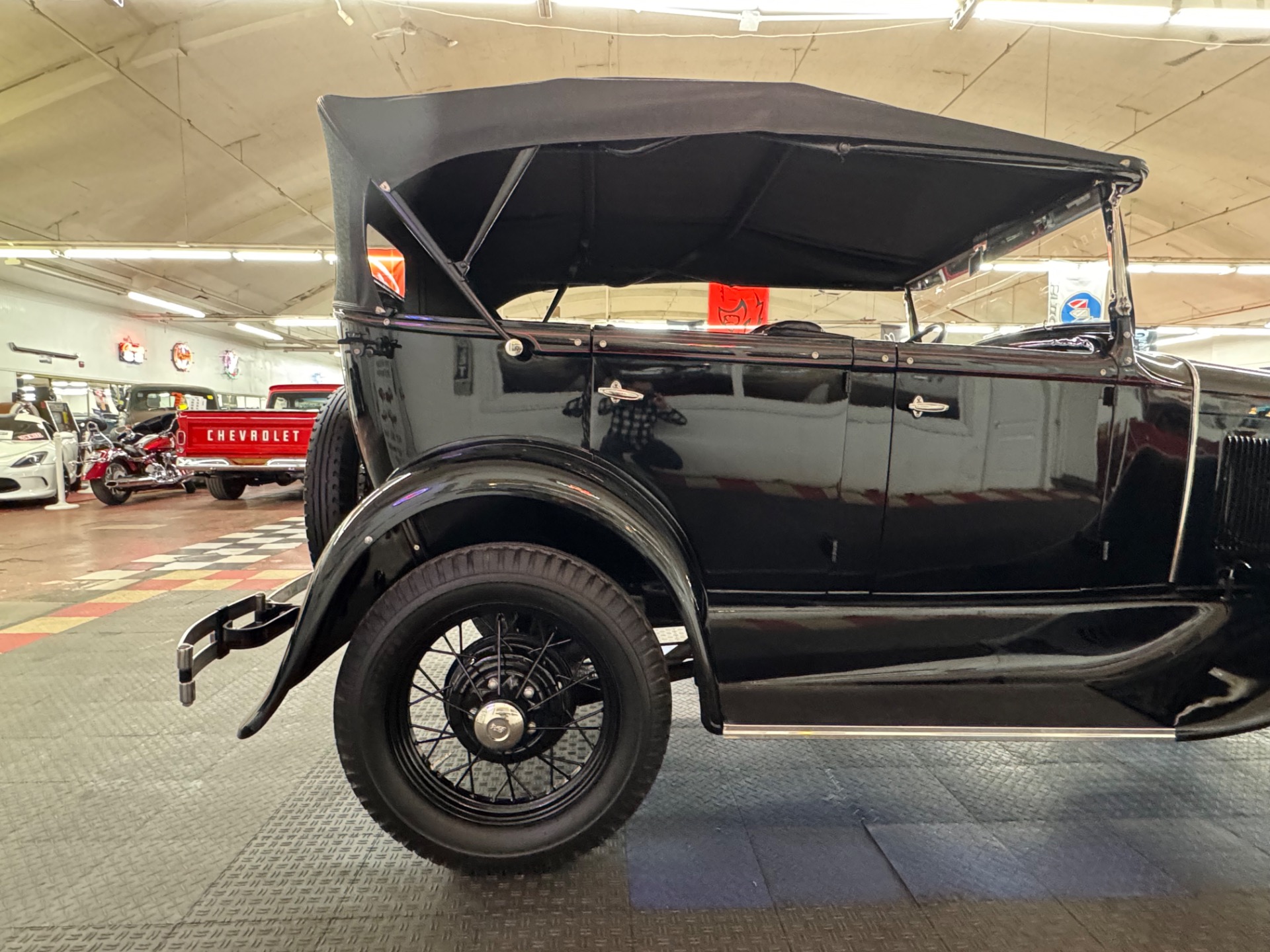 1931 Ford Phaeton 21