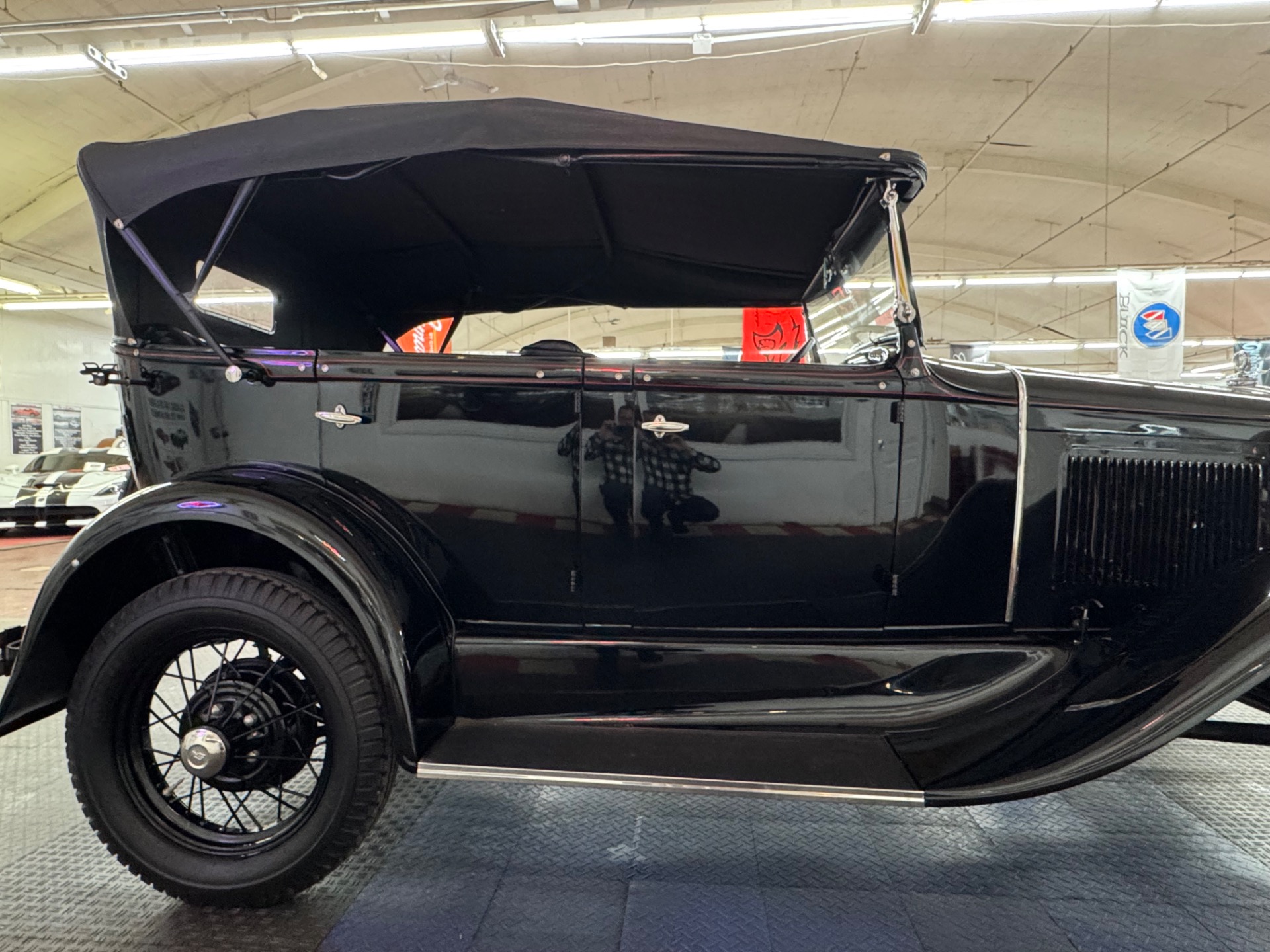 1931 Ford Phaeton 22