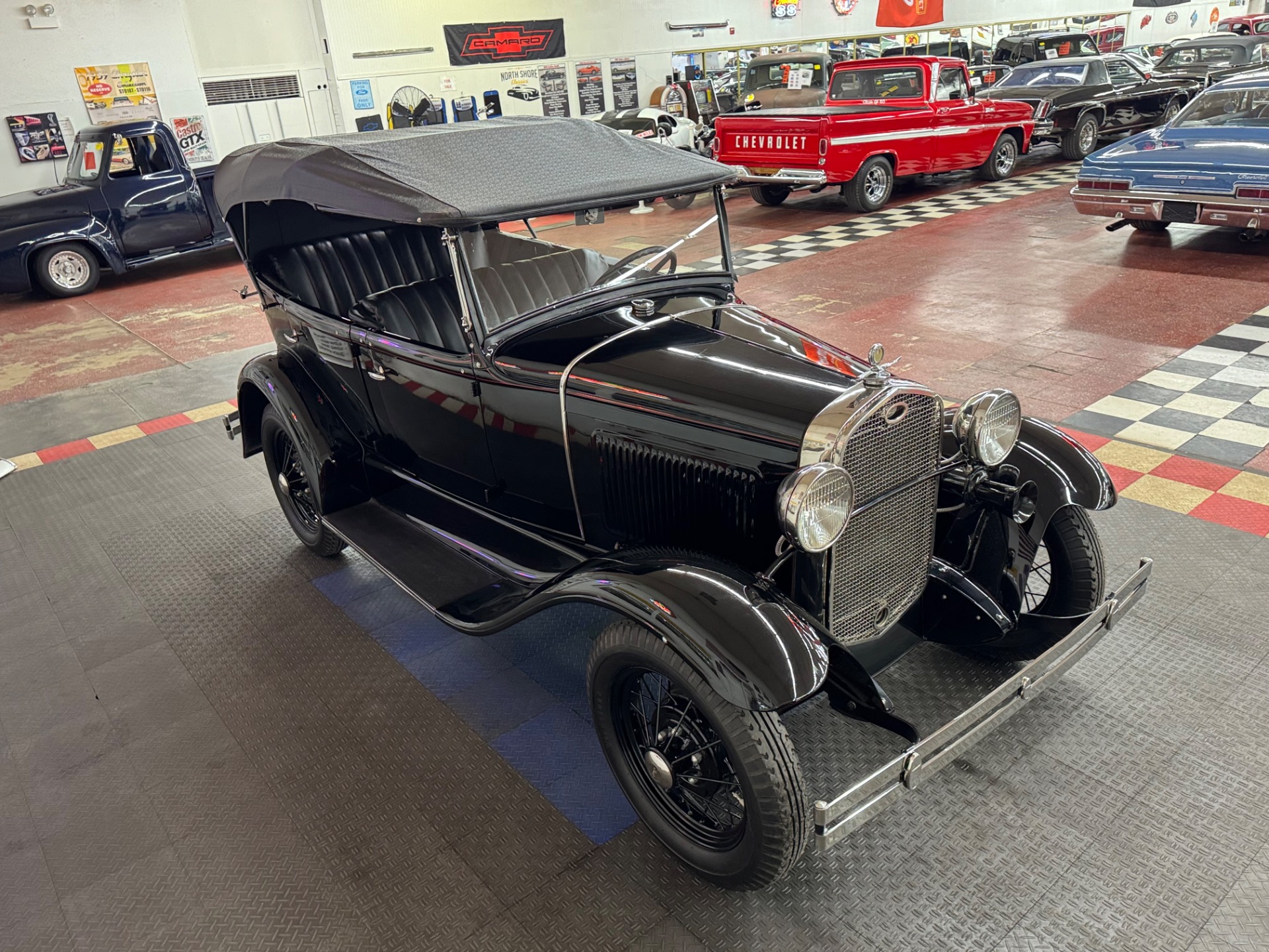 1931 Ford Phaeton 34