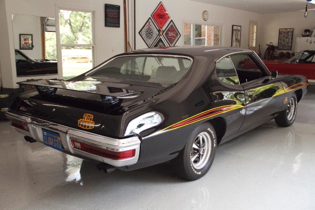 Used 1970 Pontiac GTO Judge Ram Air-BID AT MECUM AUCTION | Mundelein, IL