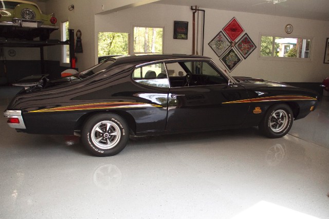 Used 1970 Pontiac GTO Judge Ram Air-BID AT MECUM AUCTION | Mundelein, IL