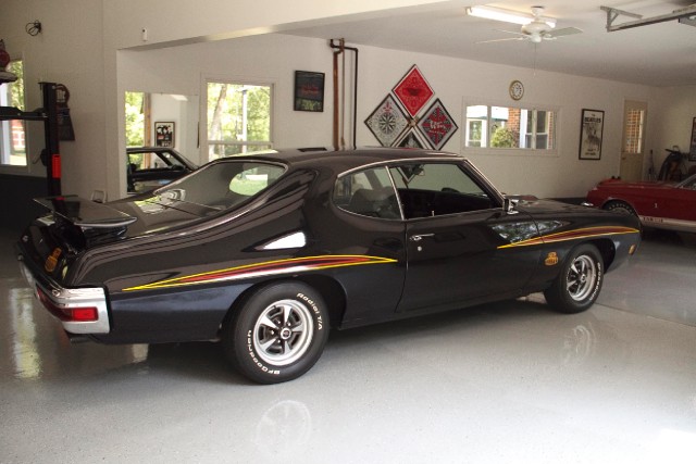 Used 1970 Pontiac GTO Judge Ram Air-BID AT MECUM AUCTION | Mundelein, IL
