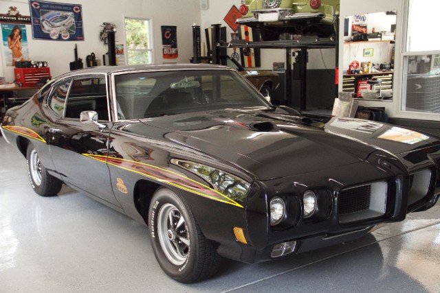 Used 1970 Pontiac GTO Judge Ram Air-BID AT MECUM AUCTION | Mundelein, IL