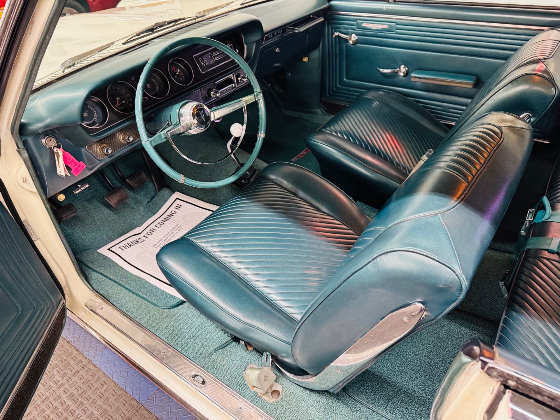 1965 Pontiac GTO 15