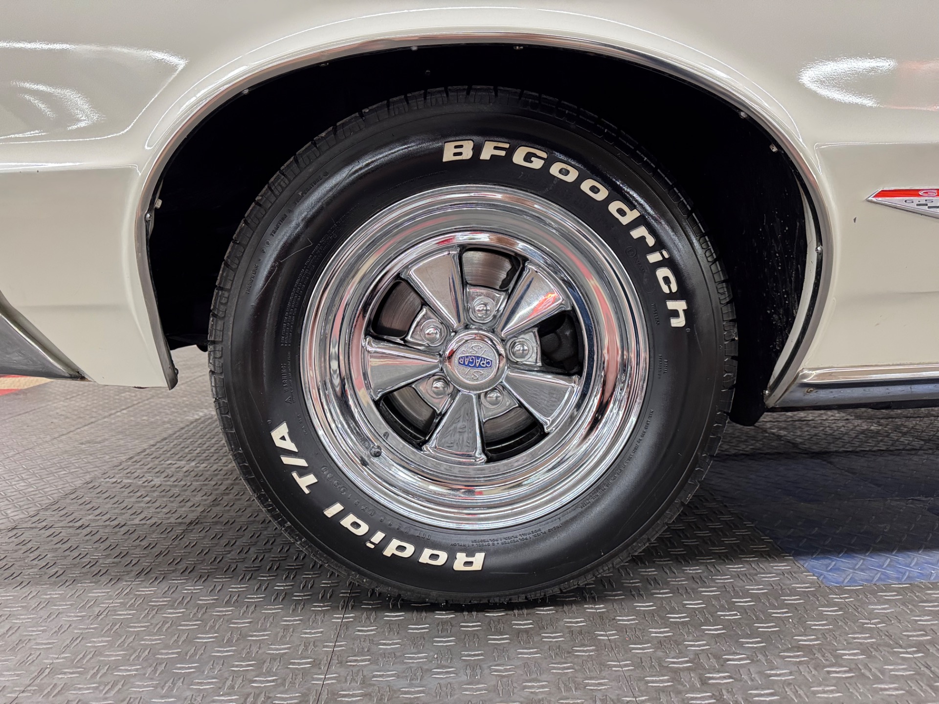 1965 Pontiac GTO 25