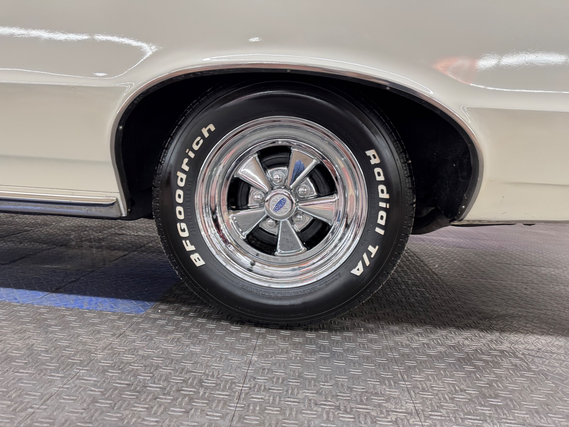 1965 Pontiac GTO 26
