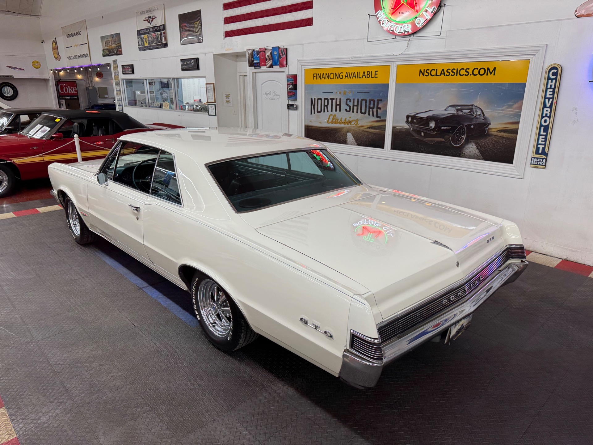 1965 Pontiac GTO 3