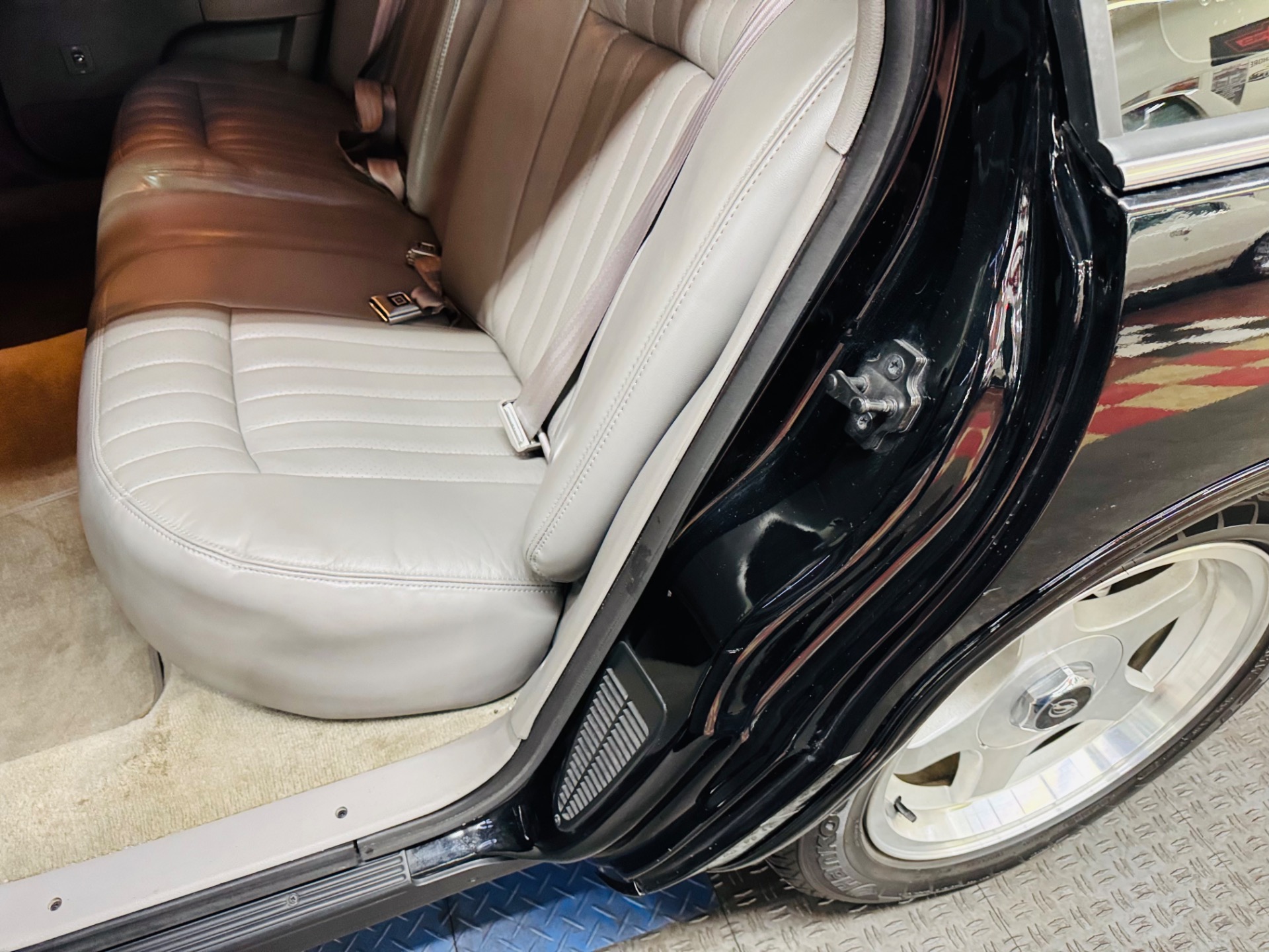 1996 Chevrolet Impala 38