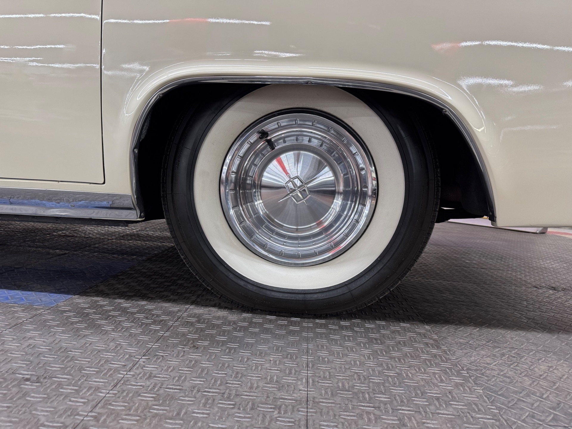 Used 1961 Lincoln Continental Convertible Suicide Doors-SEE VIDEO | Mundelein, IL