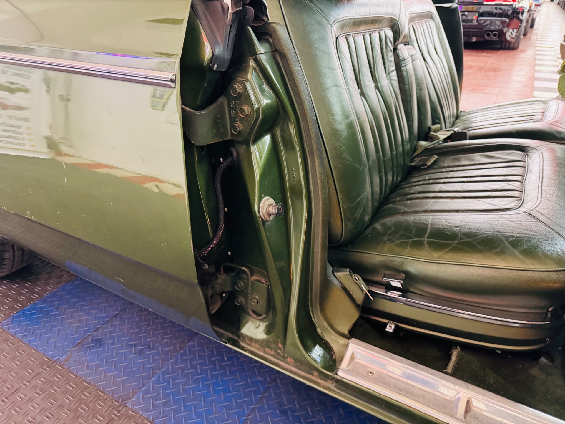1969 Chrysler Imperial 45