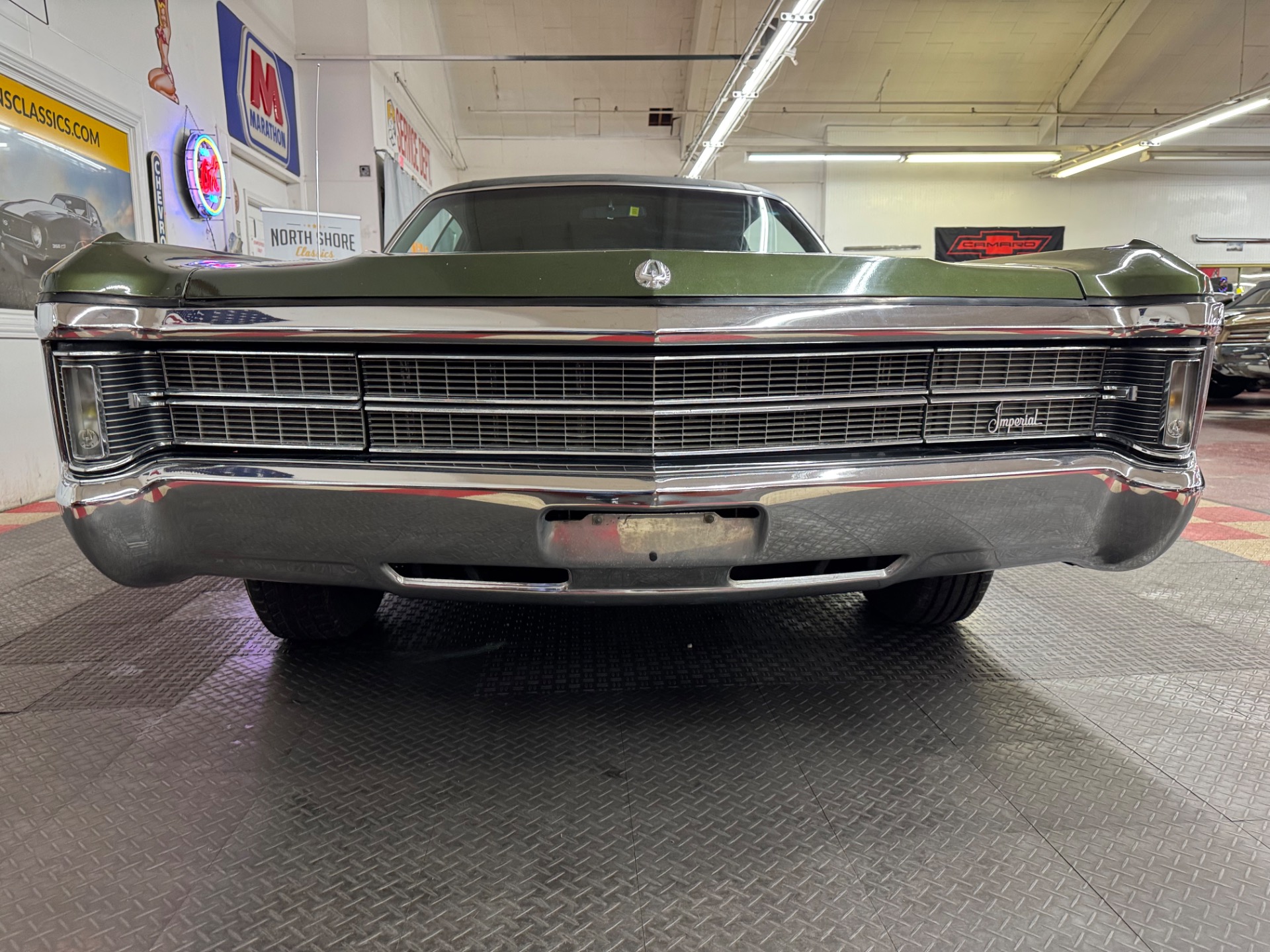 1969 Chrysler Imperial 6