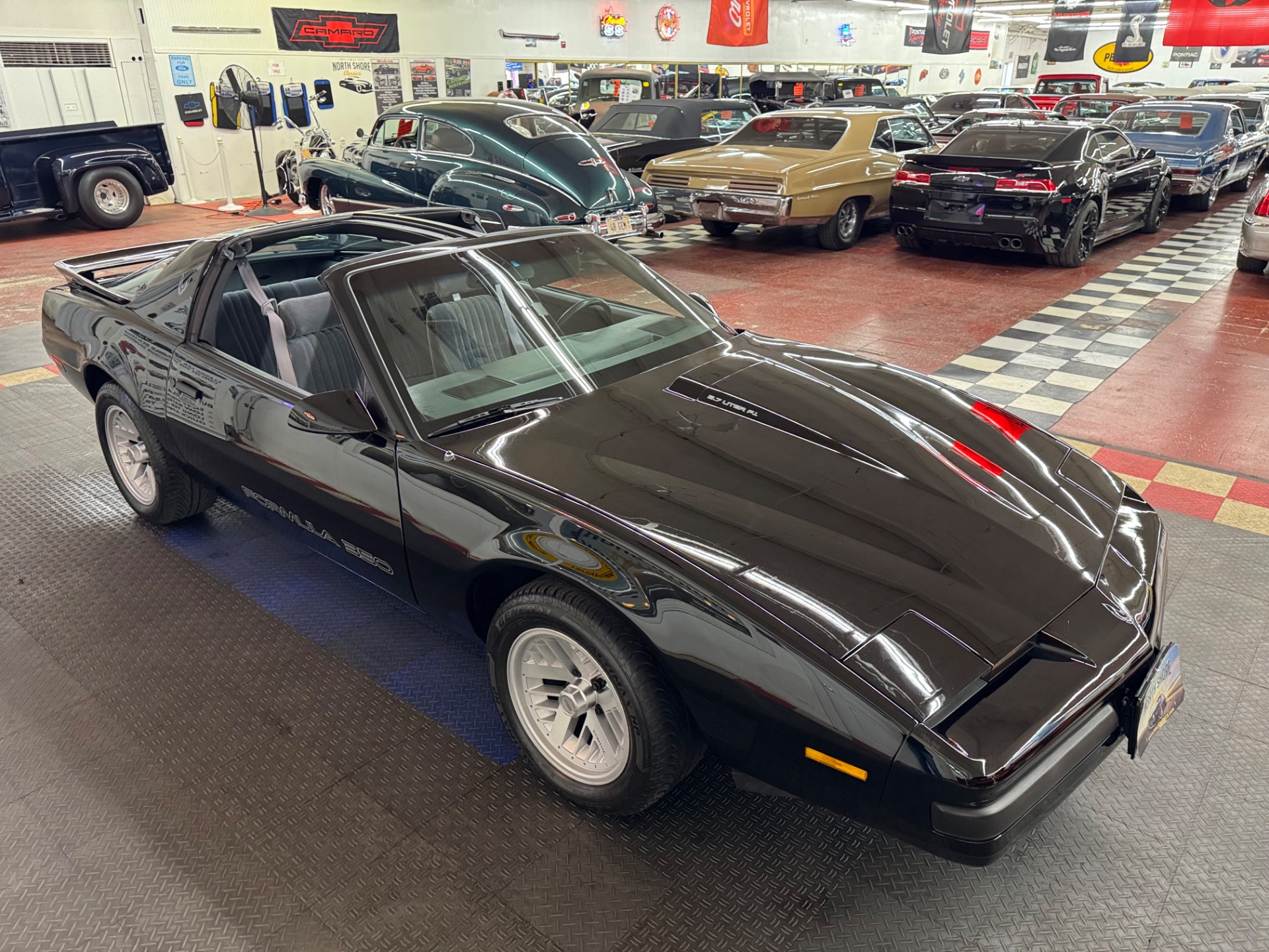 1989 Pontiac Firebird 21