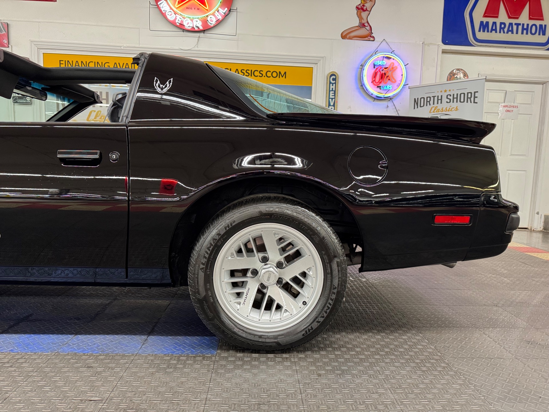 1989 Pontiac Firebird 24