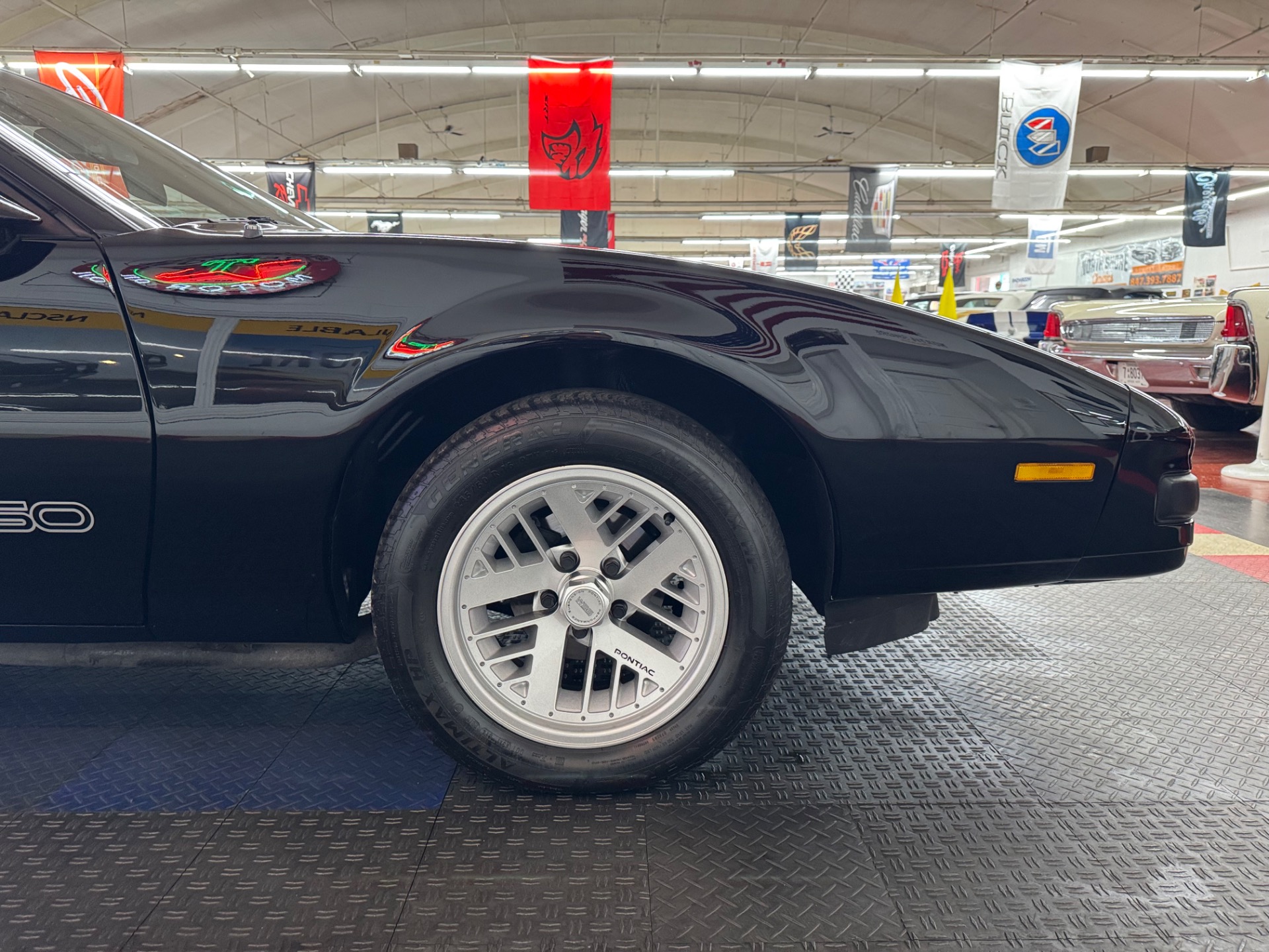 1989 Pontiac Firebird 31