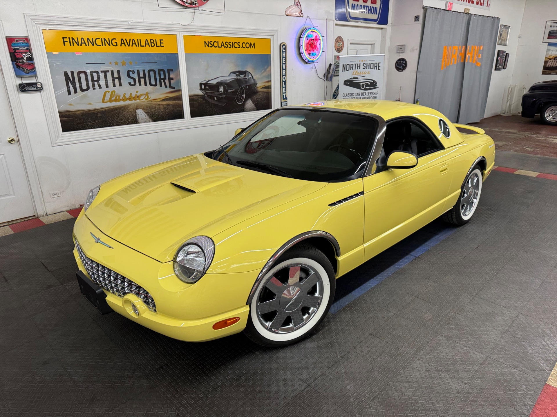 2002 Ford Thunderbird 1