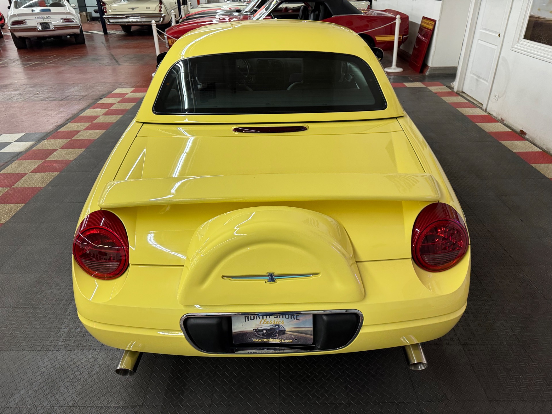 2002 Ford Thunderbird 11