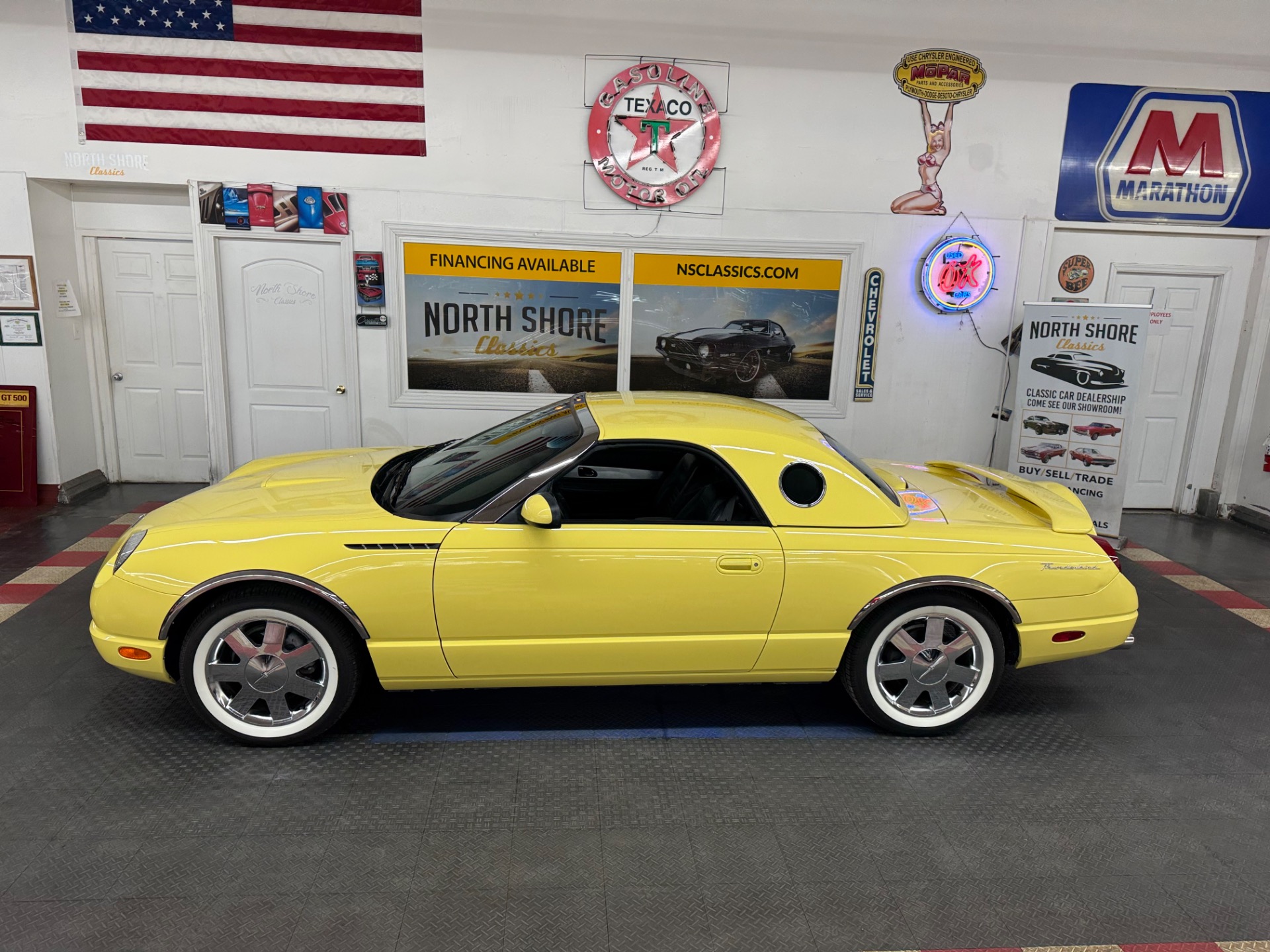 2002 Ford Thunderbird 19