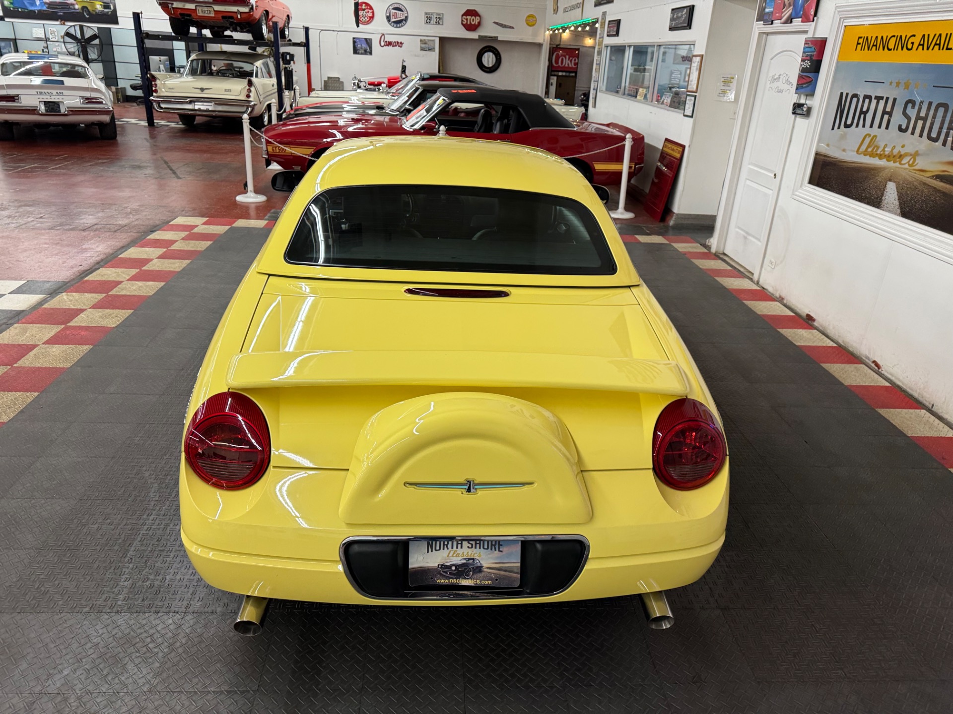 2002 Ford Thunderbird 20
