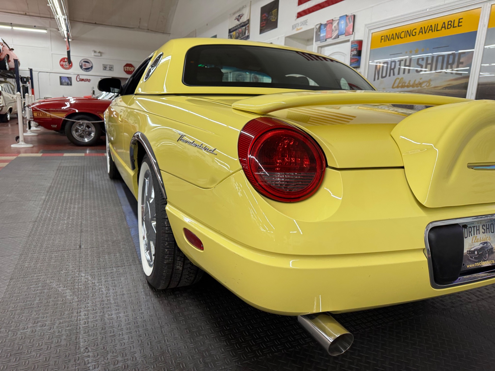 2002 Ford Thunderbird 25