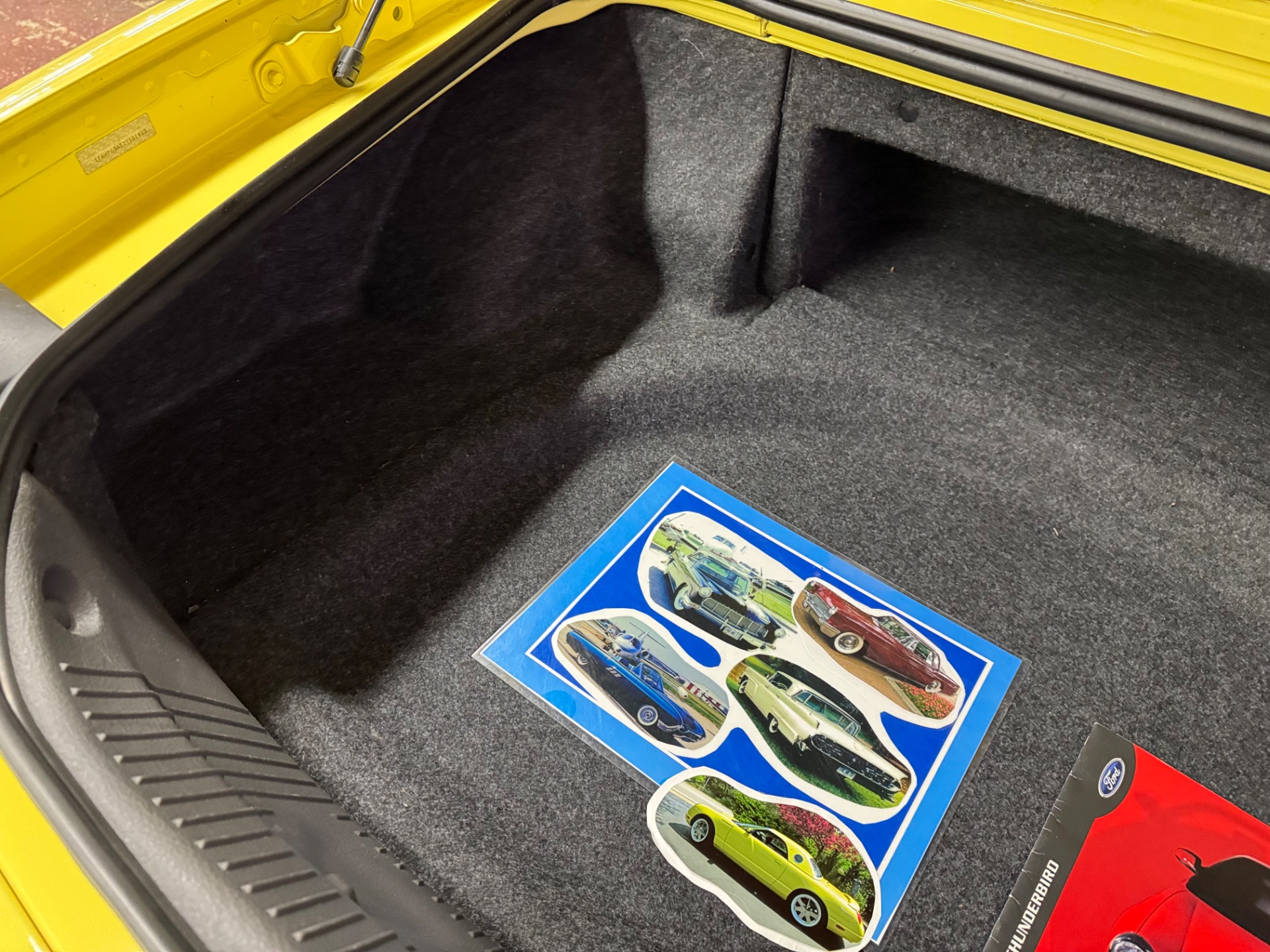 2002 Ford Thunderbird 54